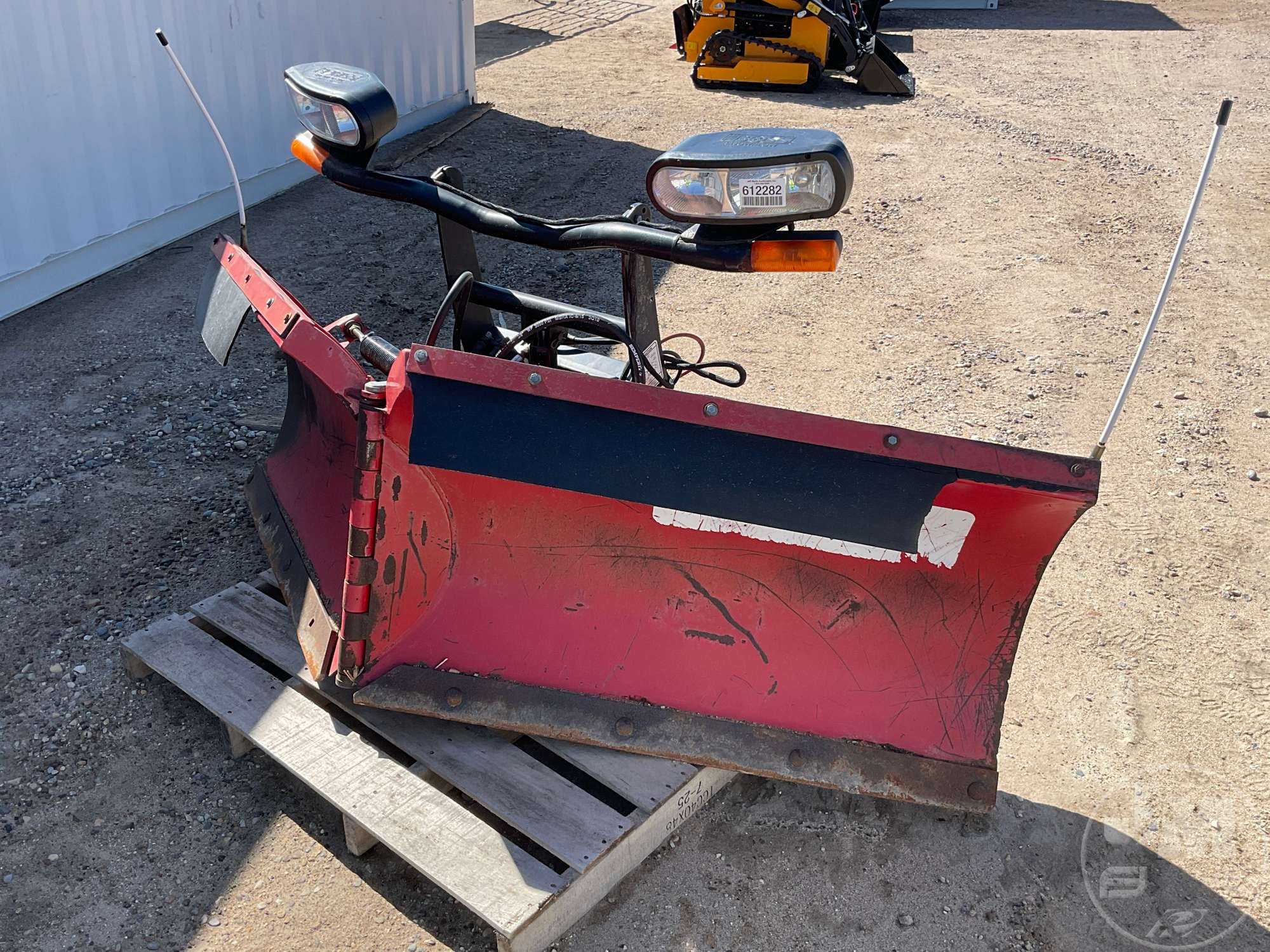 Photo of a  Boss 8â€™-2â€ POWER V 