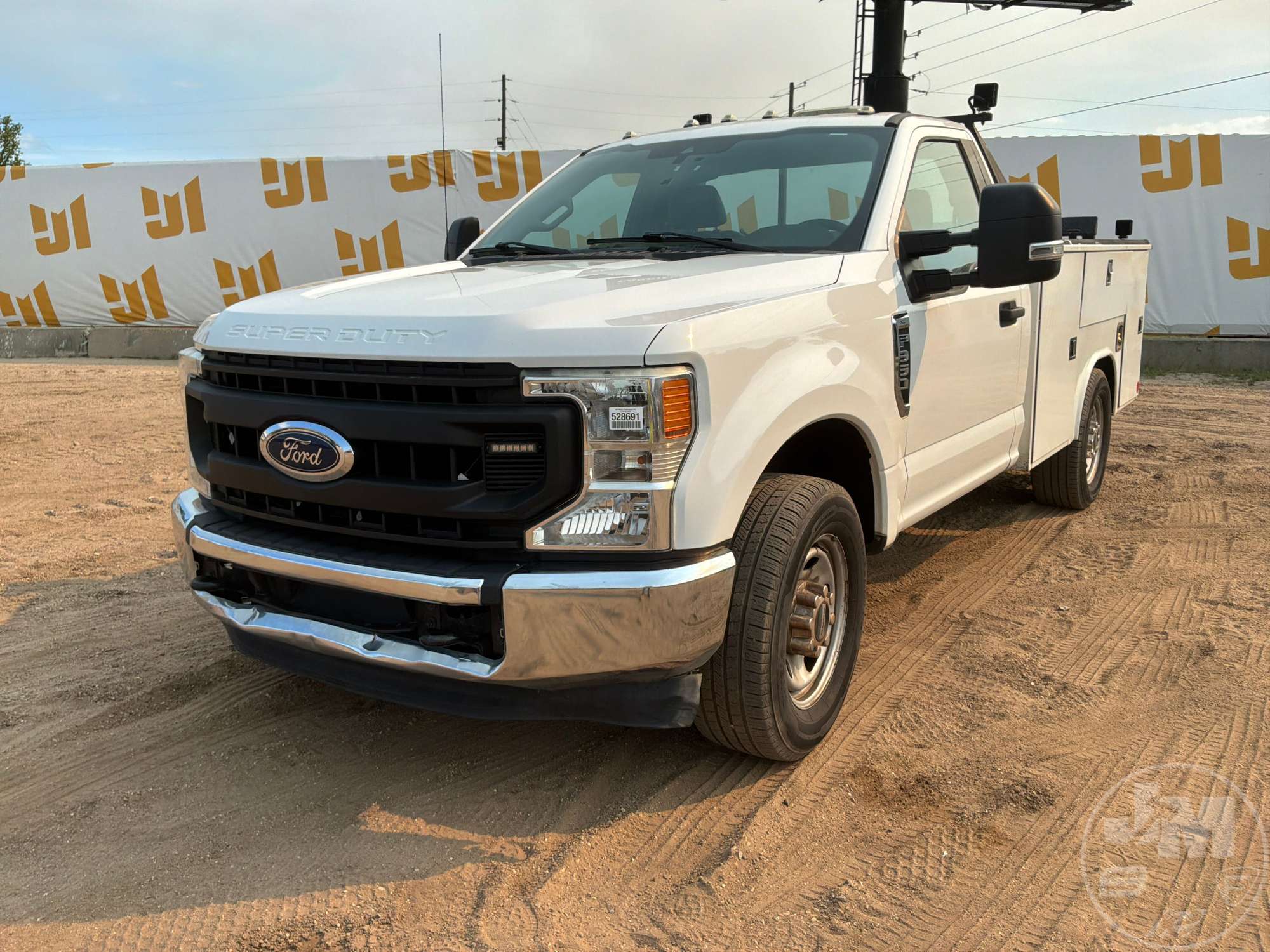Photo of a 2020 Ford F-350 XL