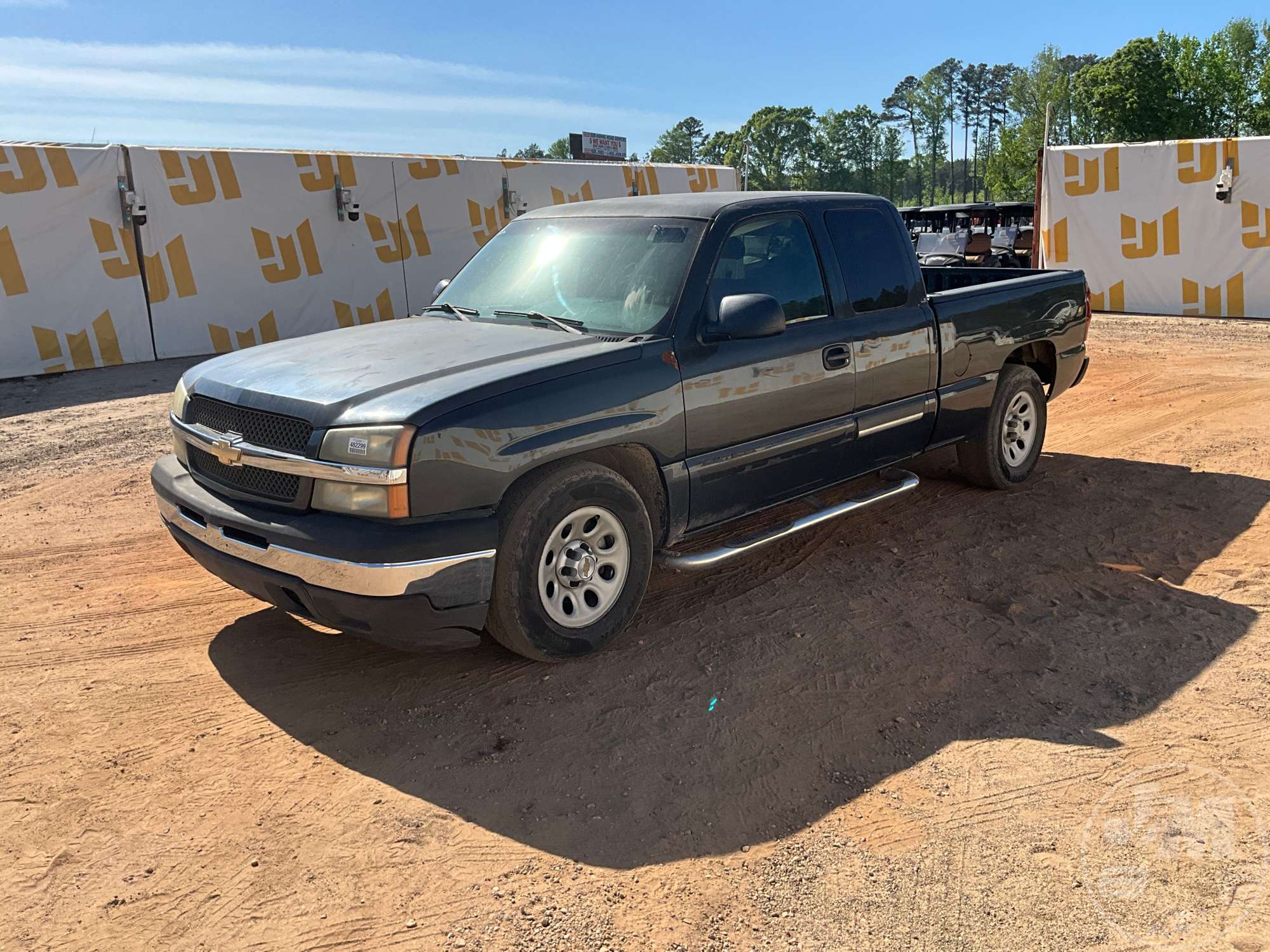 Photo of a 2005 Chevrolet Silverado 1500