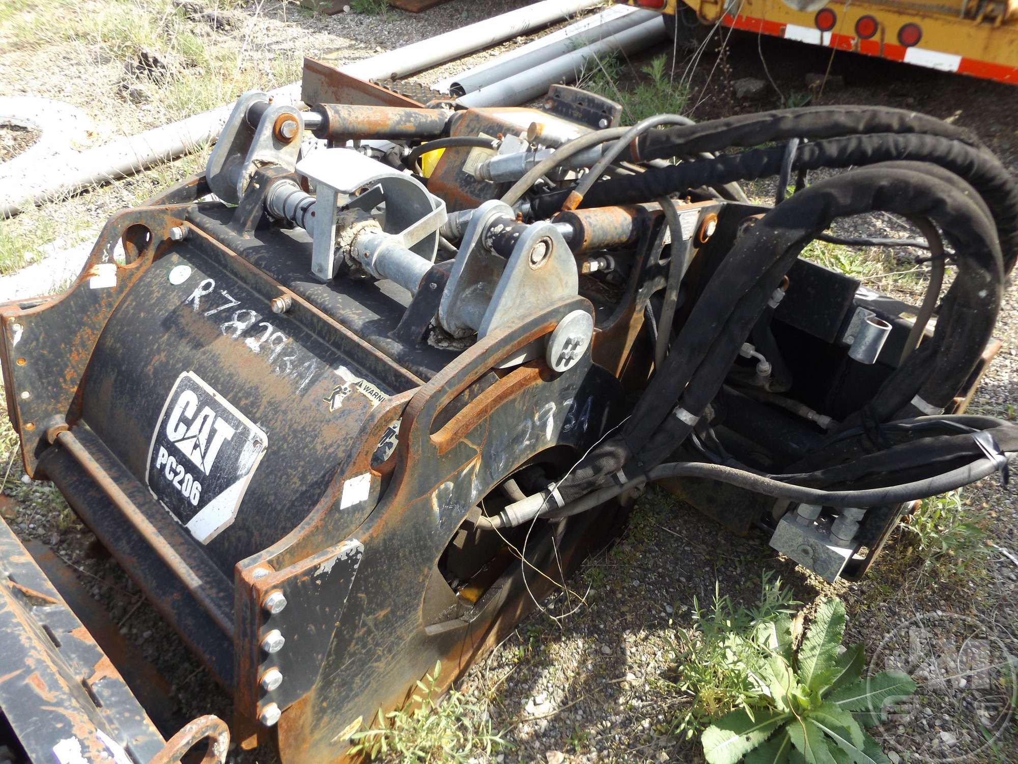 Photo of a  Caterpillar PC206