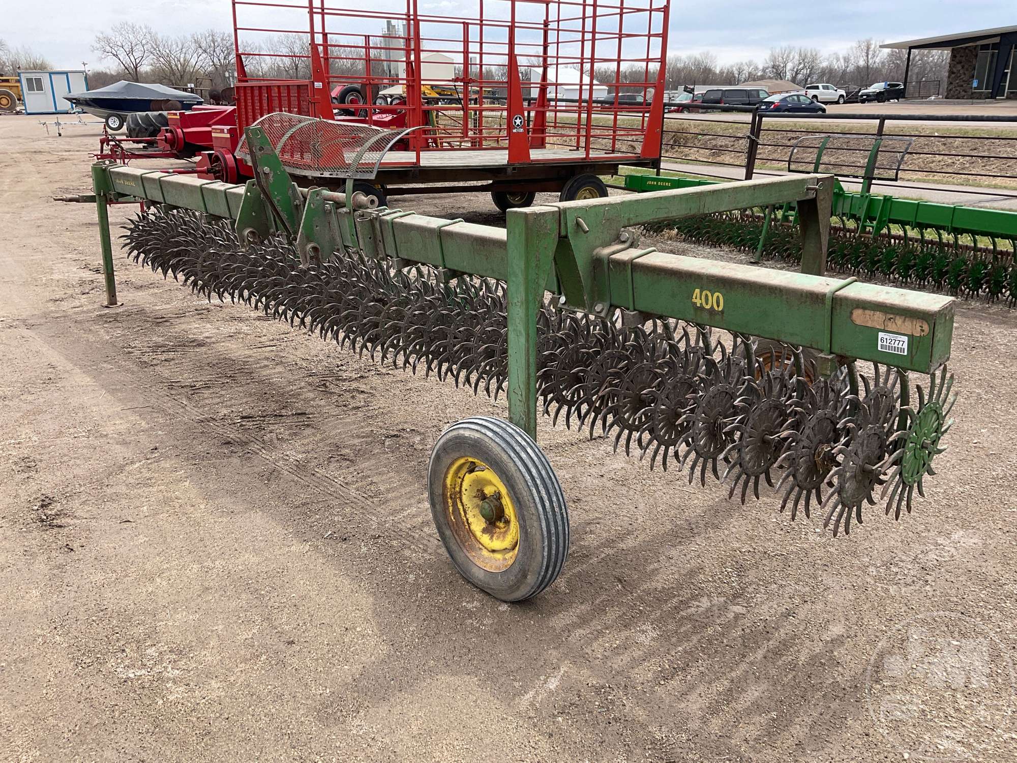 Photo of a  John Deere 400 ROTARY HOE