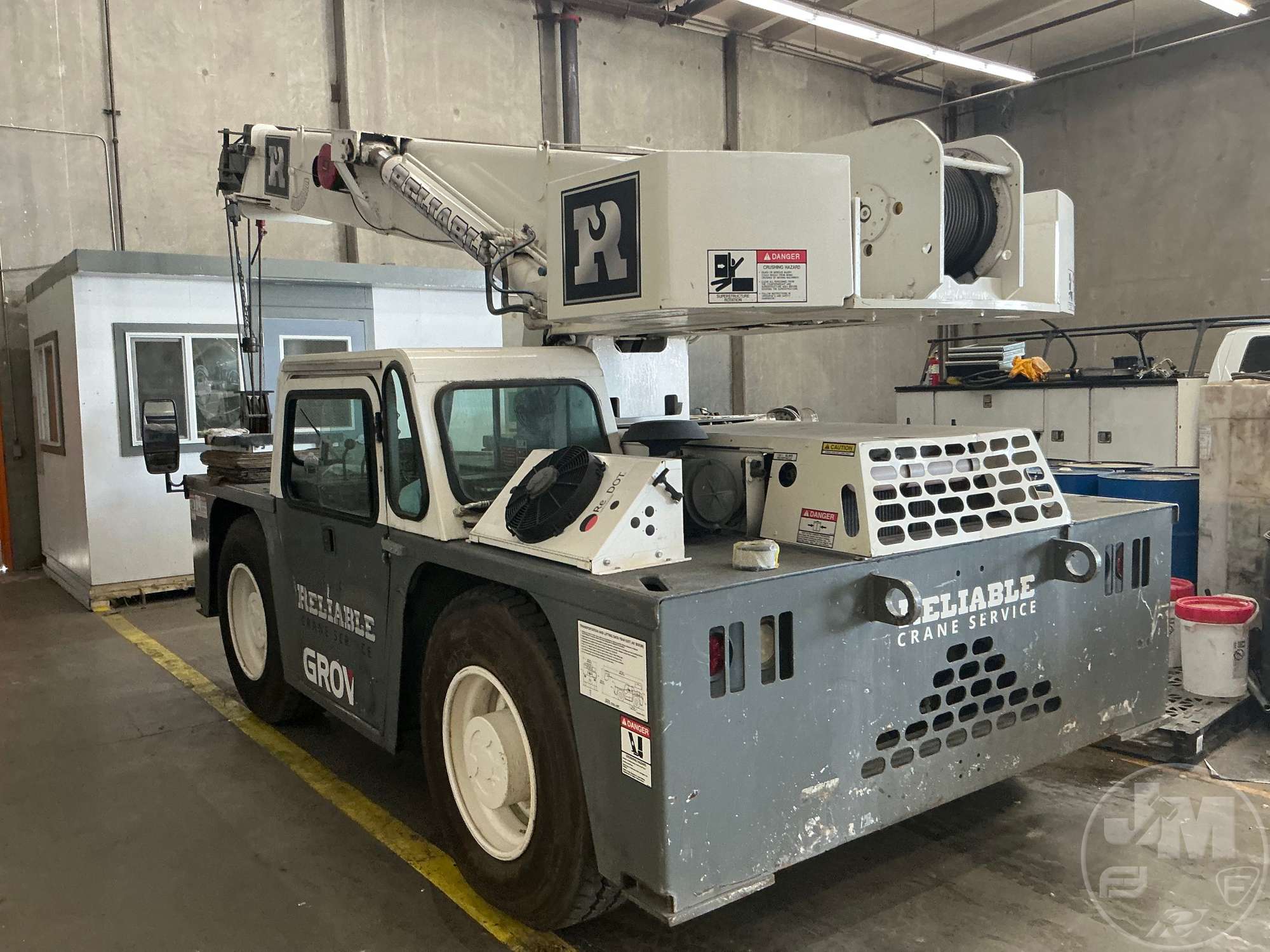 Photo of a 2001 Grove YB4415