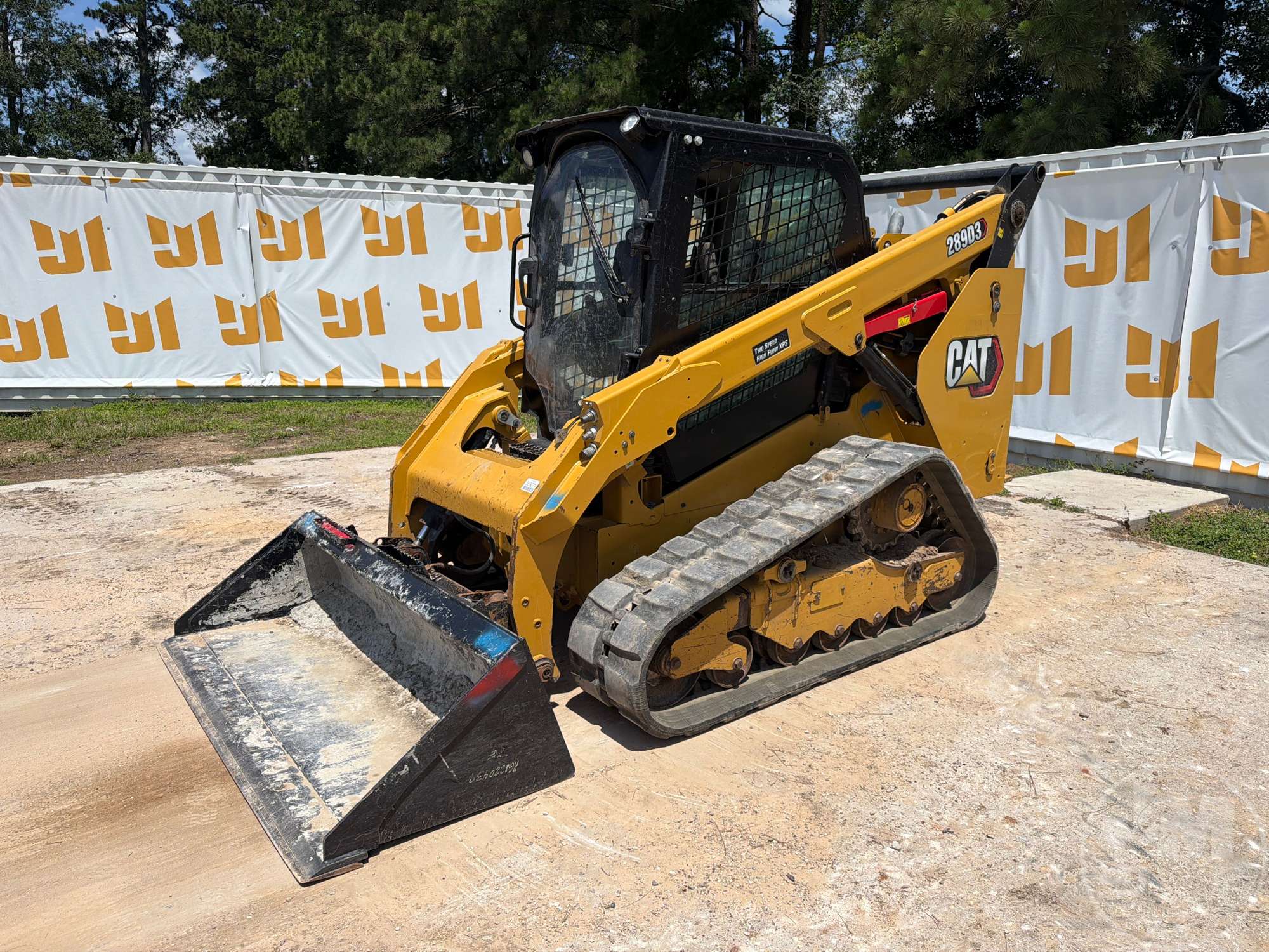 Photo of a 2022 Caterpillar 289D3