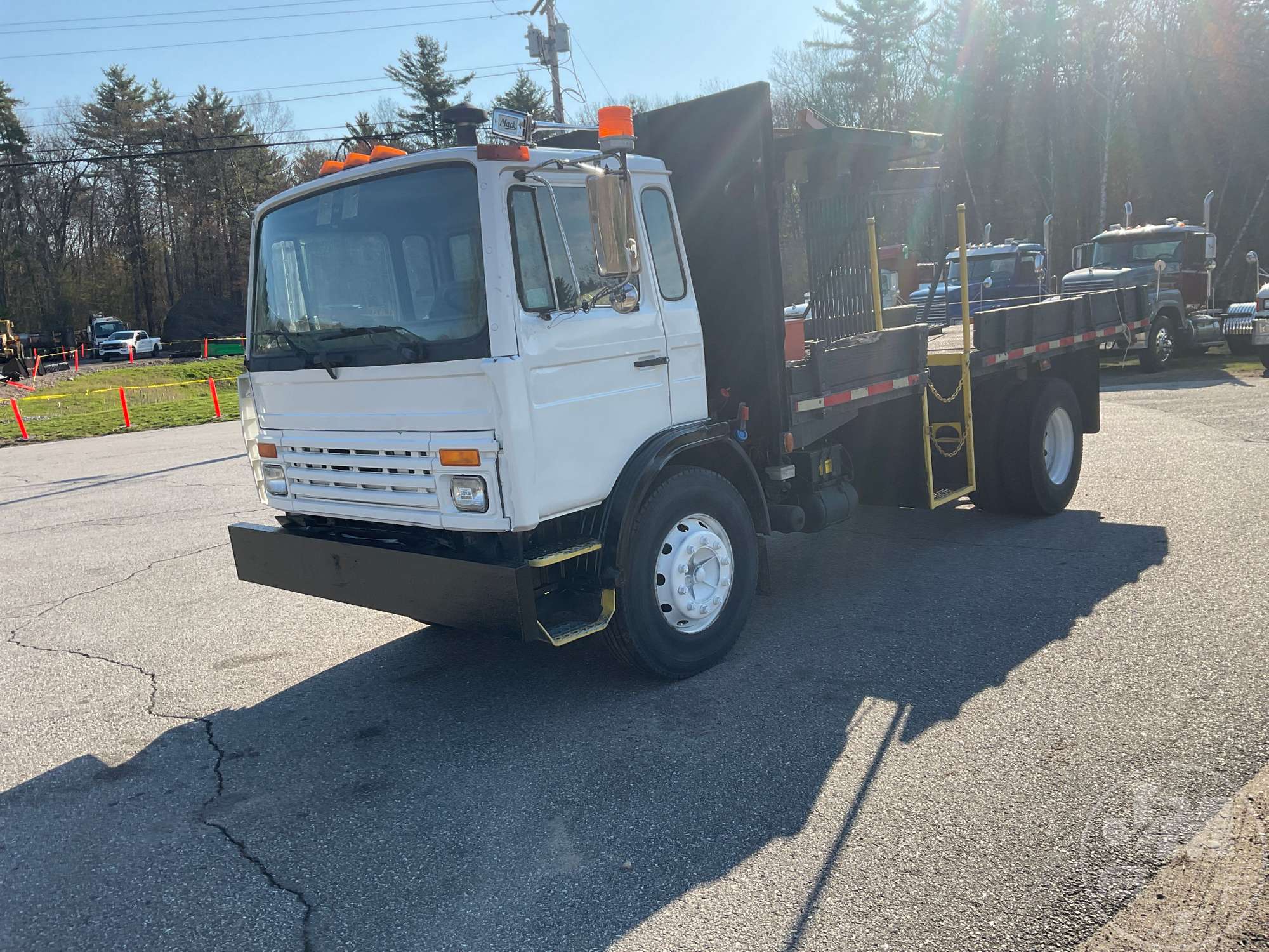 Photo of a  Mack M R
