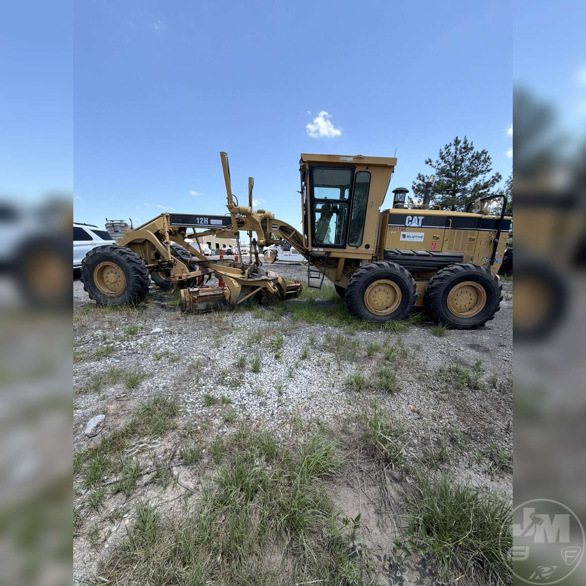 Photo of a 2006 Caterpillar 12H