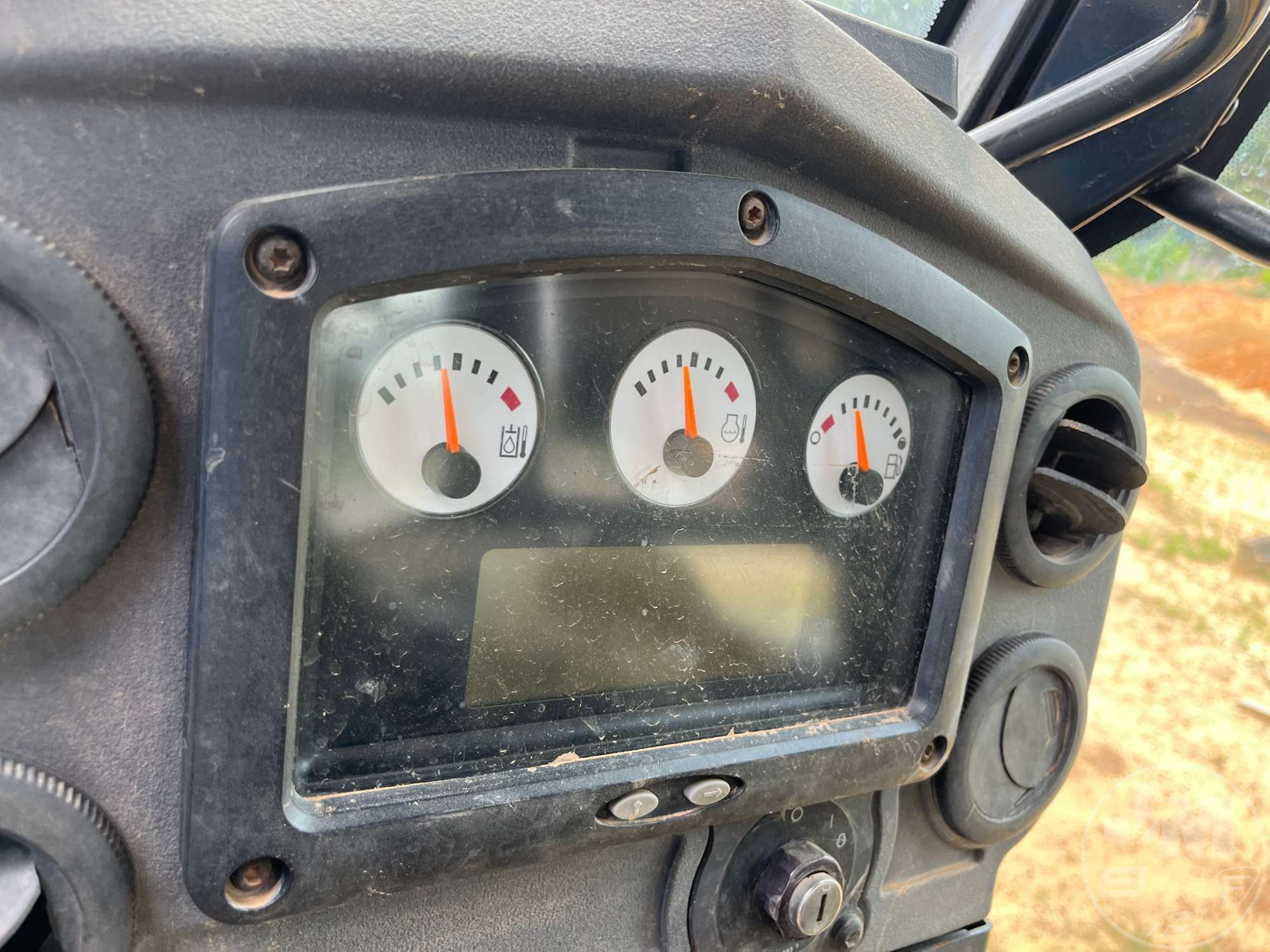 2011 Caterpillar D6K LGP