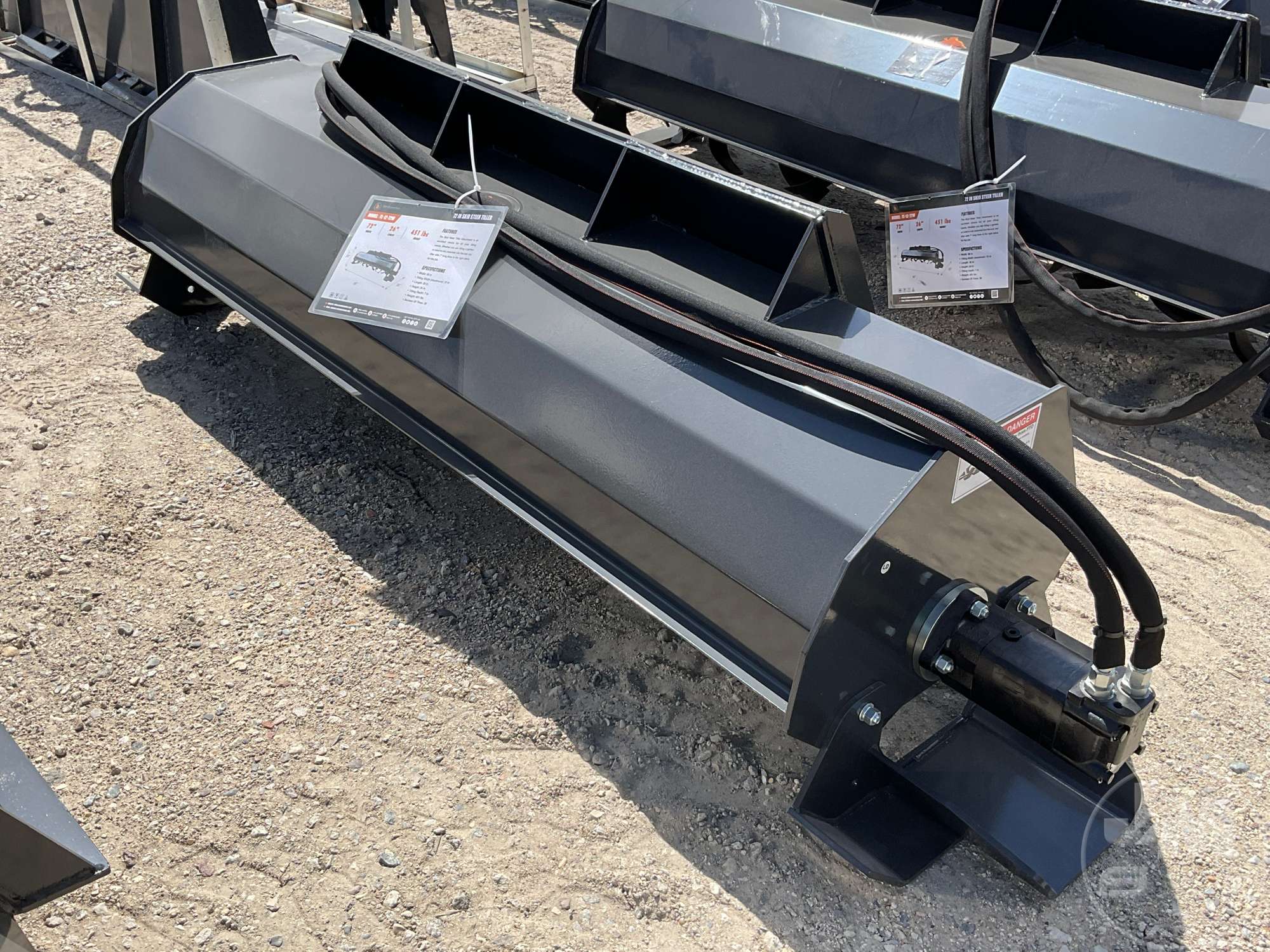 Photo of a 2025 Wolverine TL-12-72W