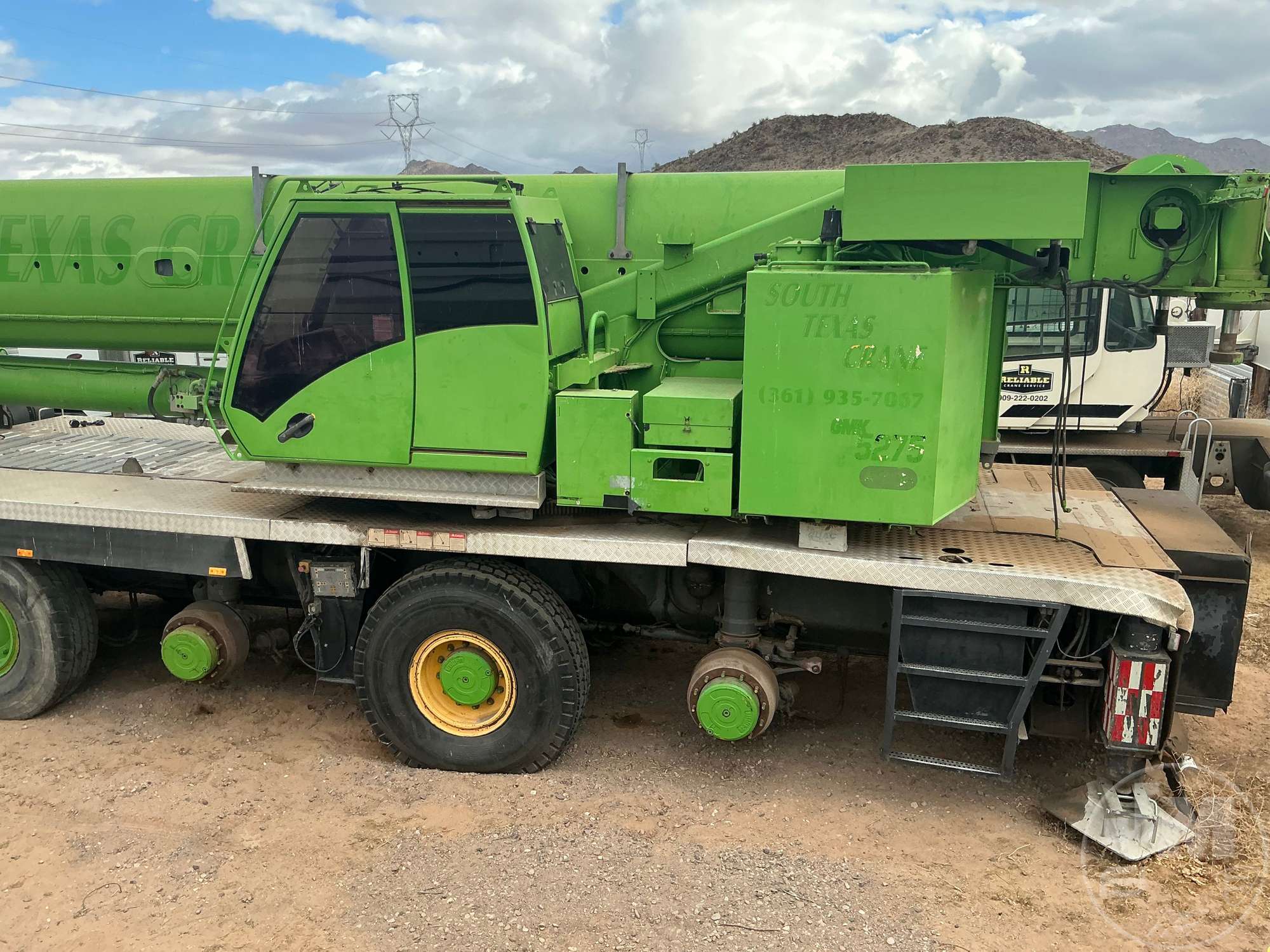 Photo of a 2009 Grove GMK5220
