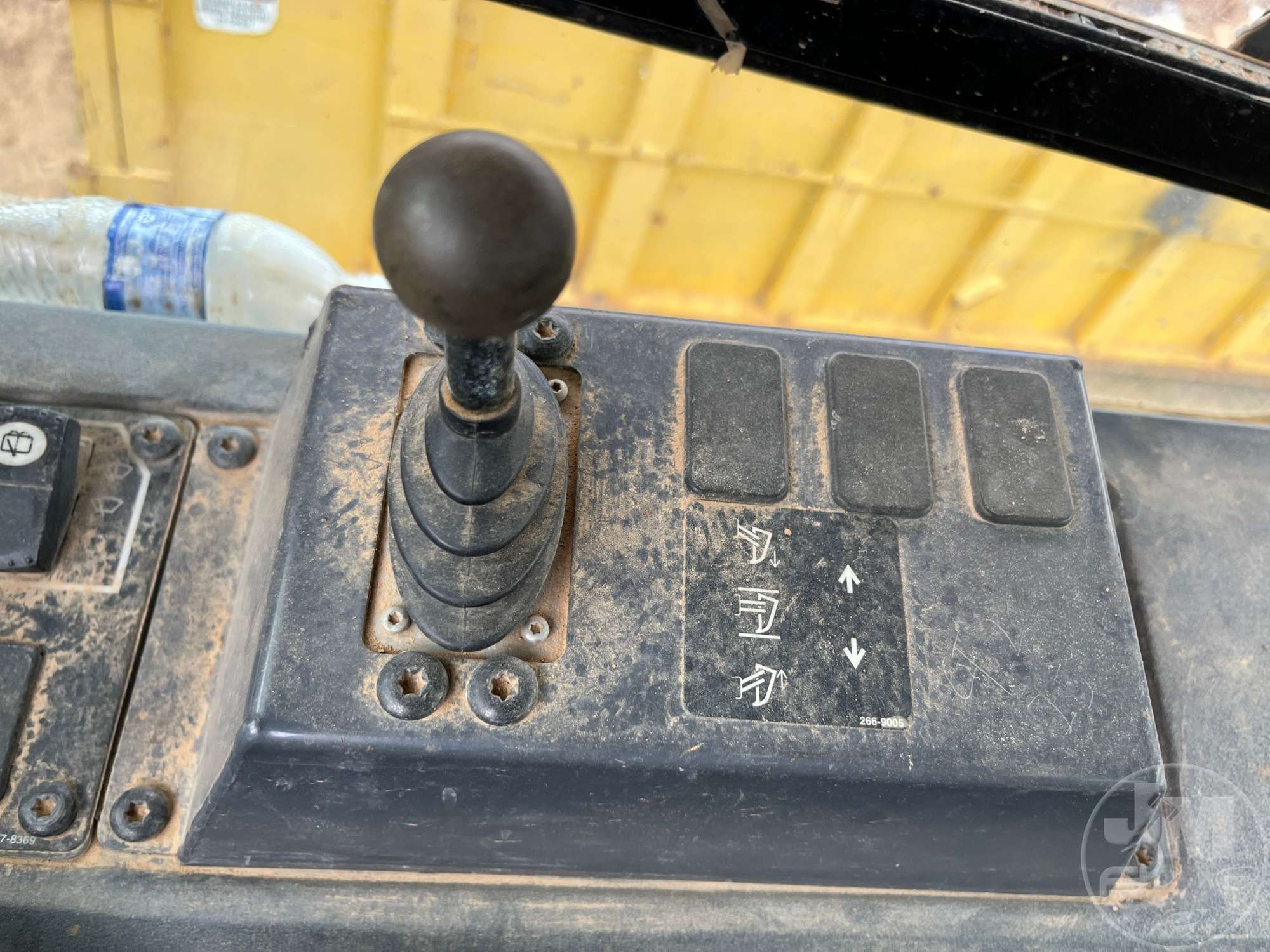 2011 Caterpillar D6K LGP