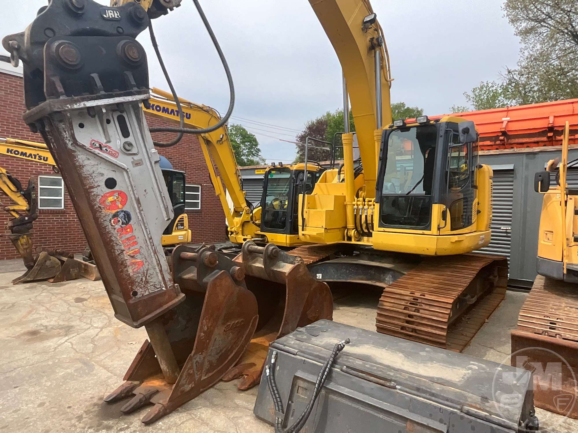 Photo of a 2016 Komatsu PC228USLC-10