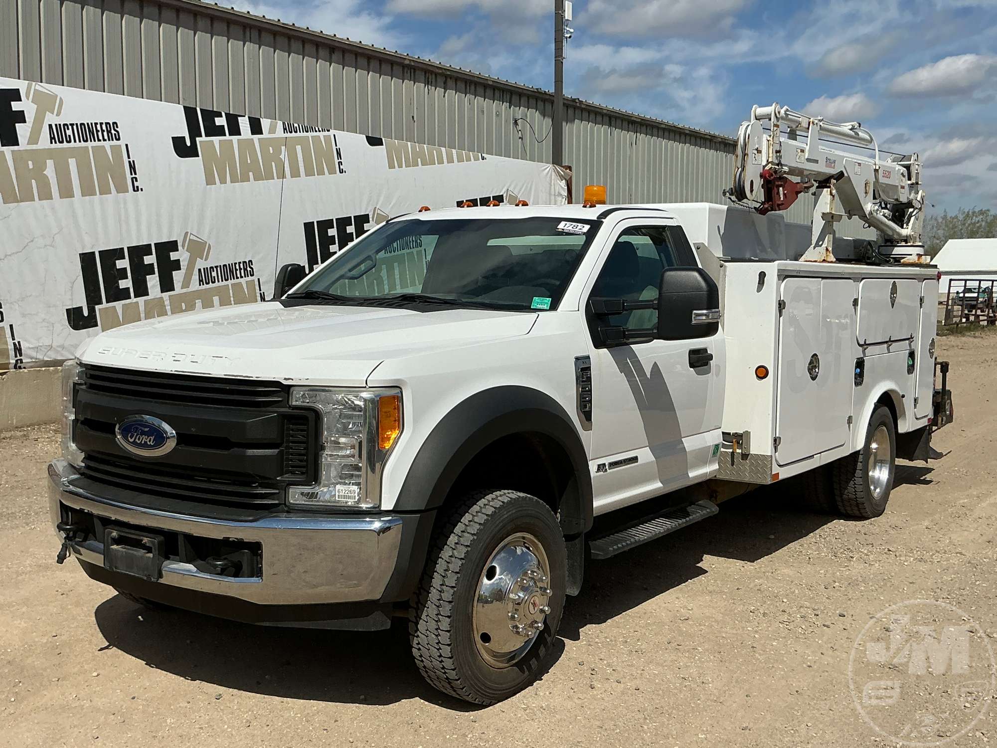 Photo of a 2017 Ford F-550