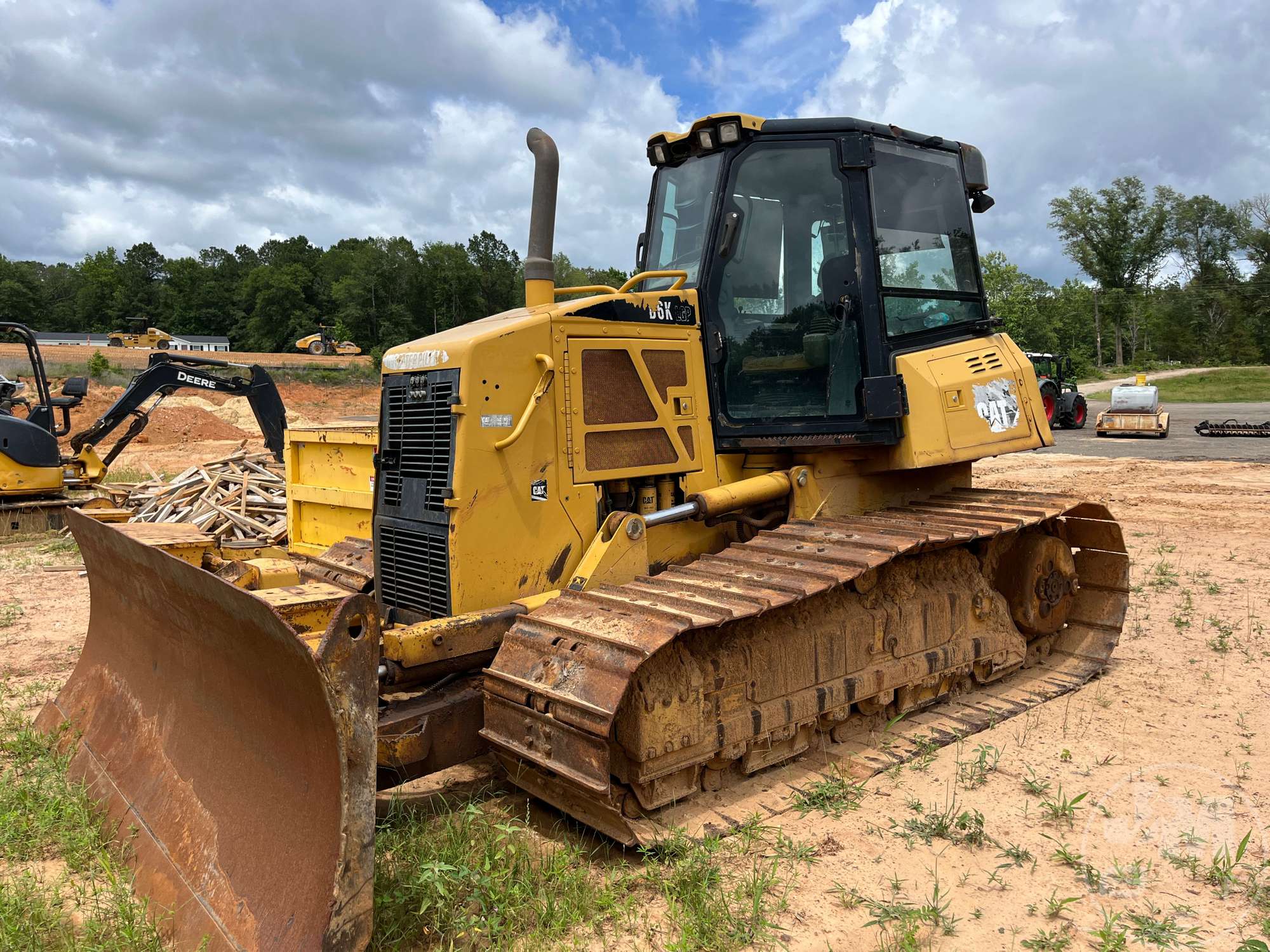 Photo of 2011 Caterpillar D6K LGP