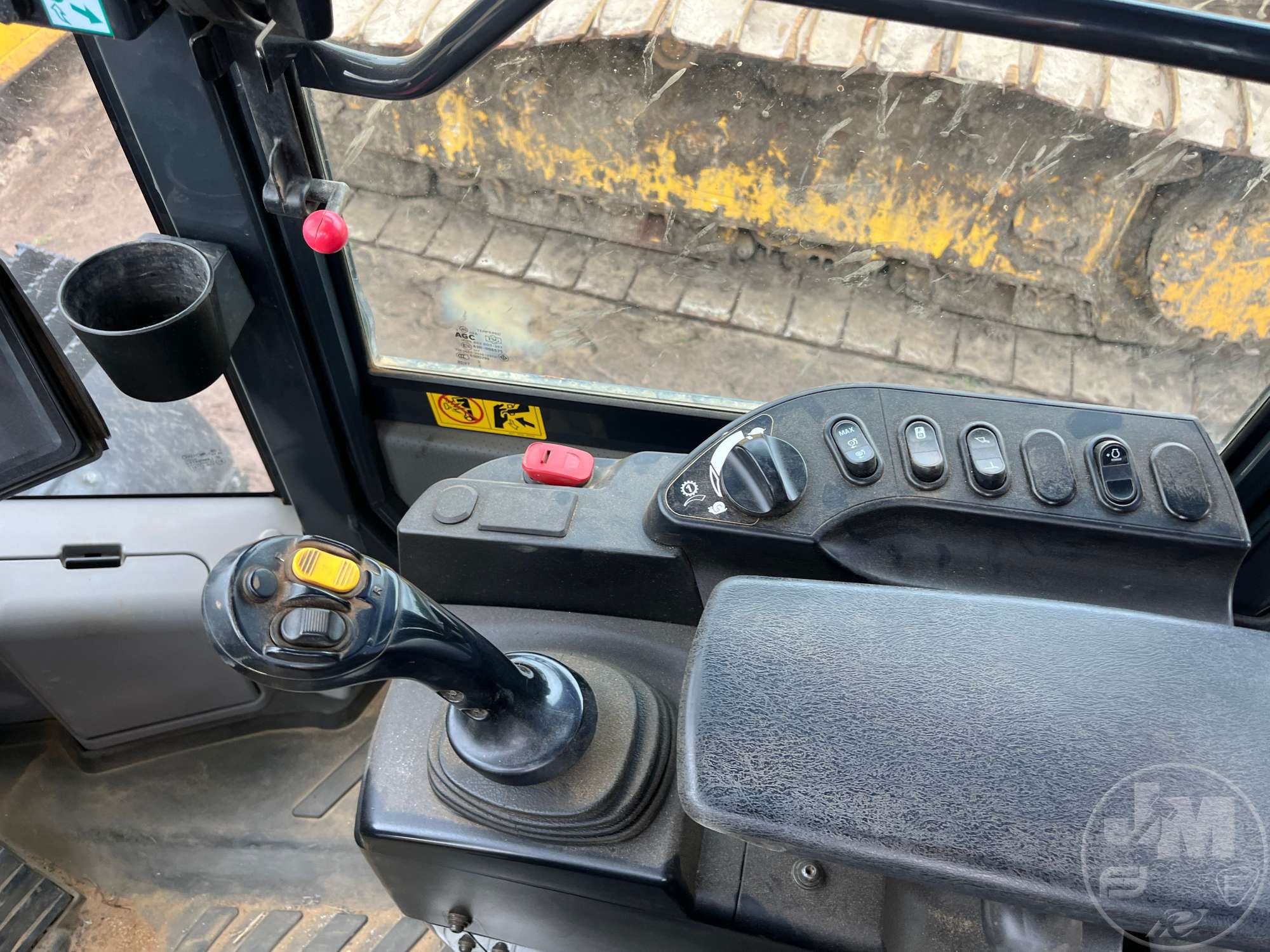 2023 Komatsu WA200-8