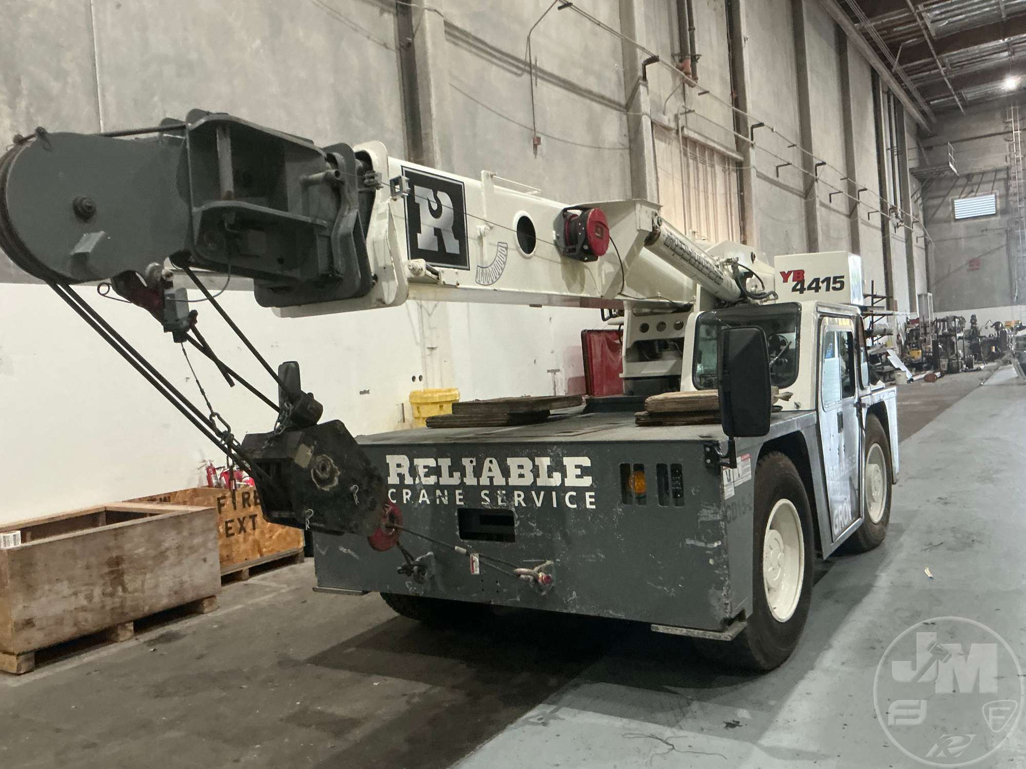 Photo of a 2001 Grove YB4415