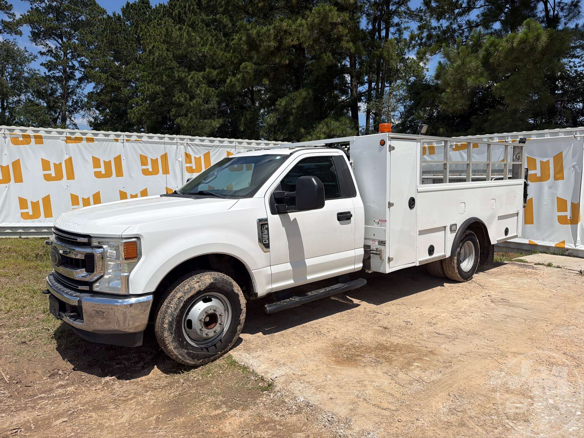 Photo of 2021 Ford F-350XL SD