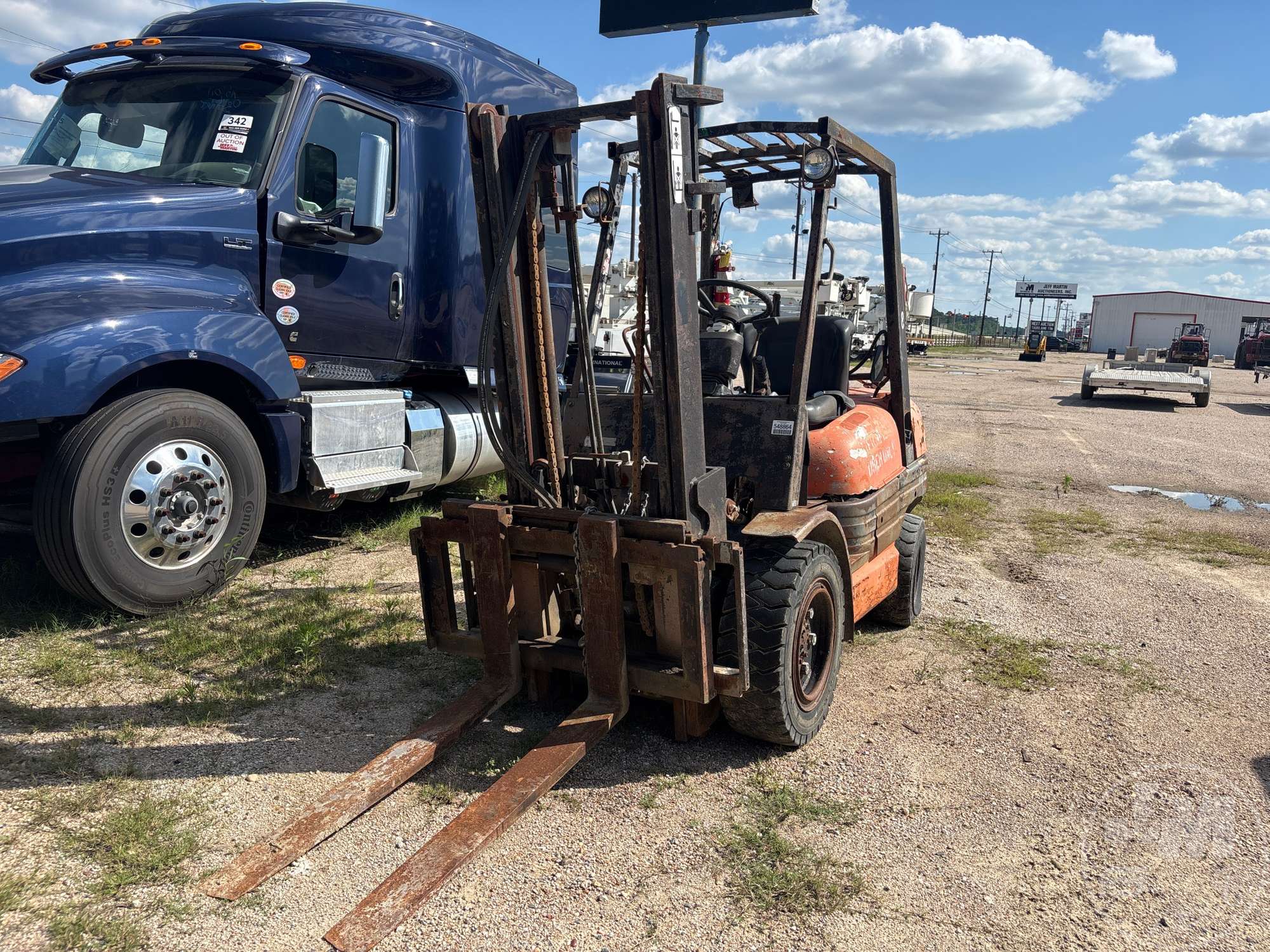 Photo of a  Toyota 52-8FG30