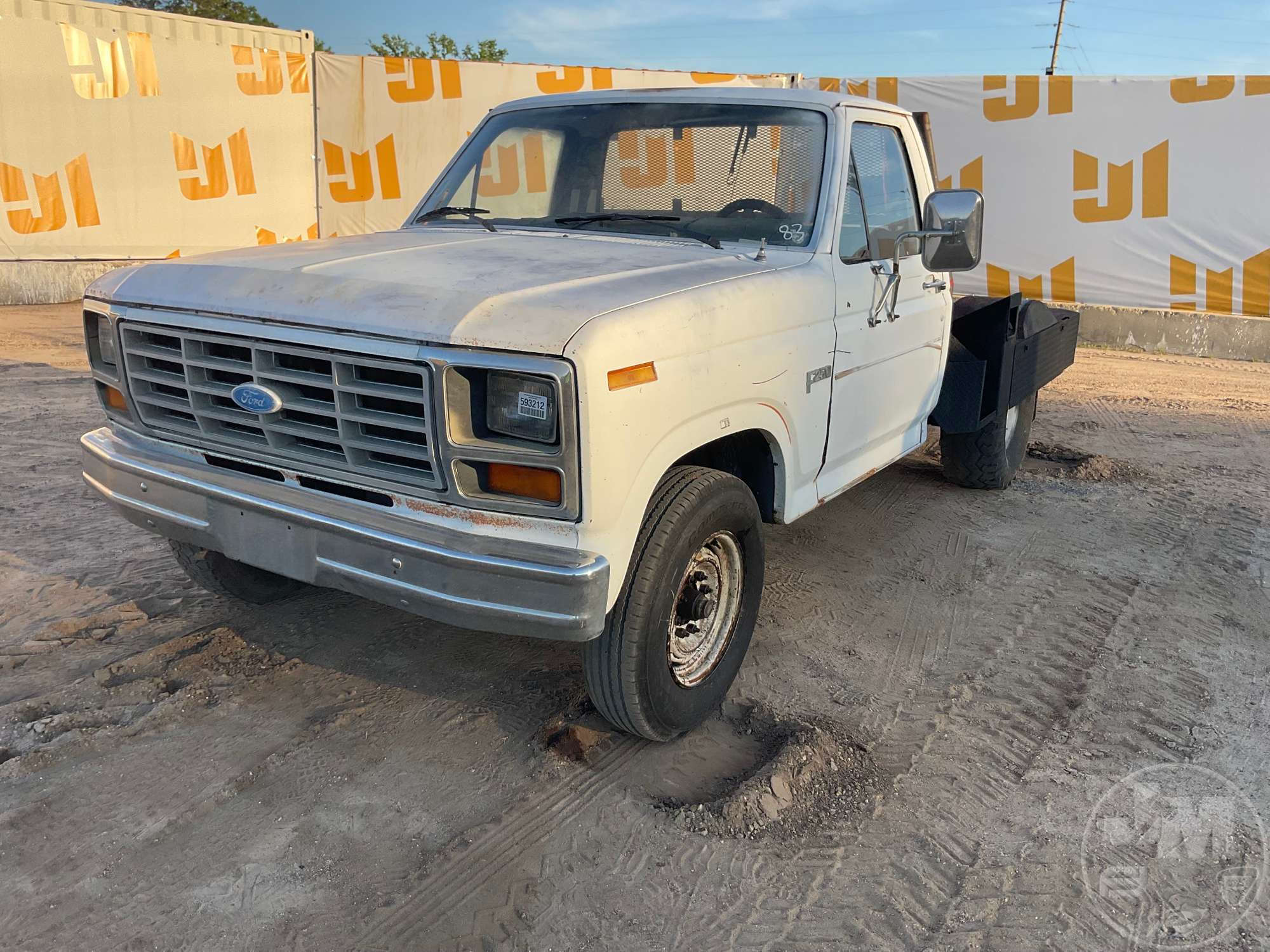 Photo of a 1983 Ford F-250