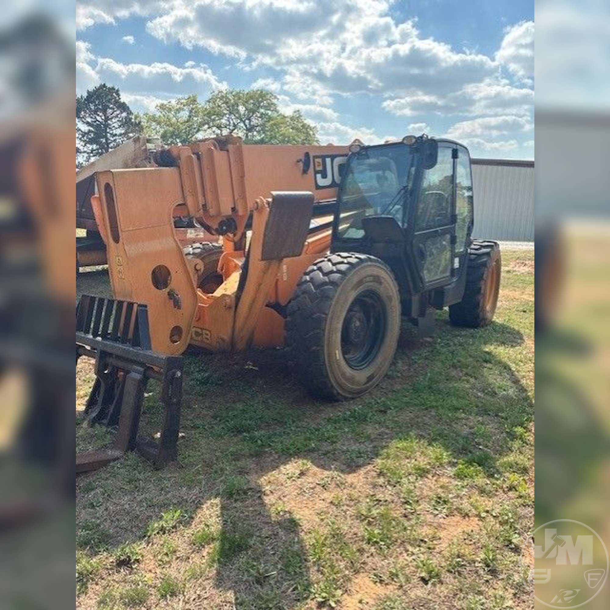 Photo of a 2013 JCB 510-56