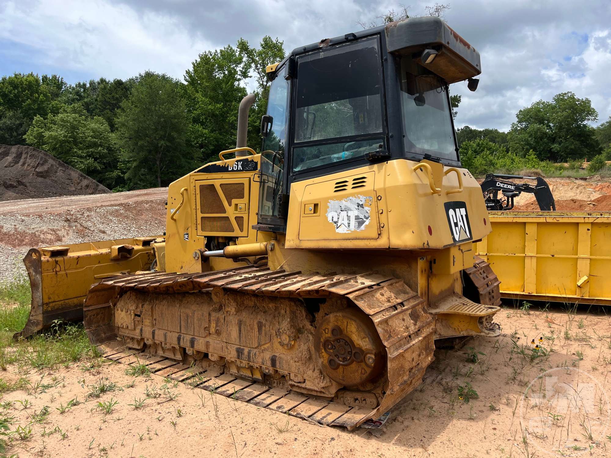 2011 Caterpillar D6K LGP
