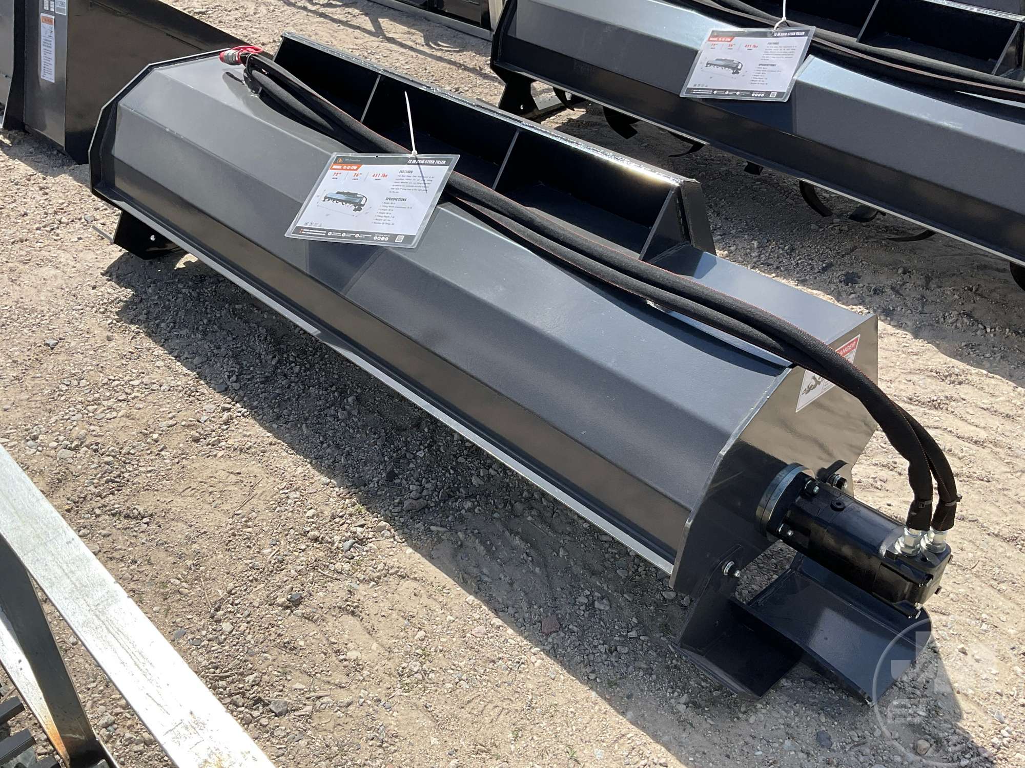 Photo of a 2025 Wolverine TL-12-72W