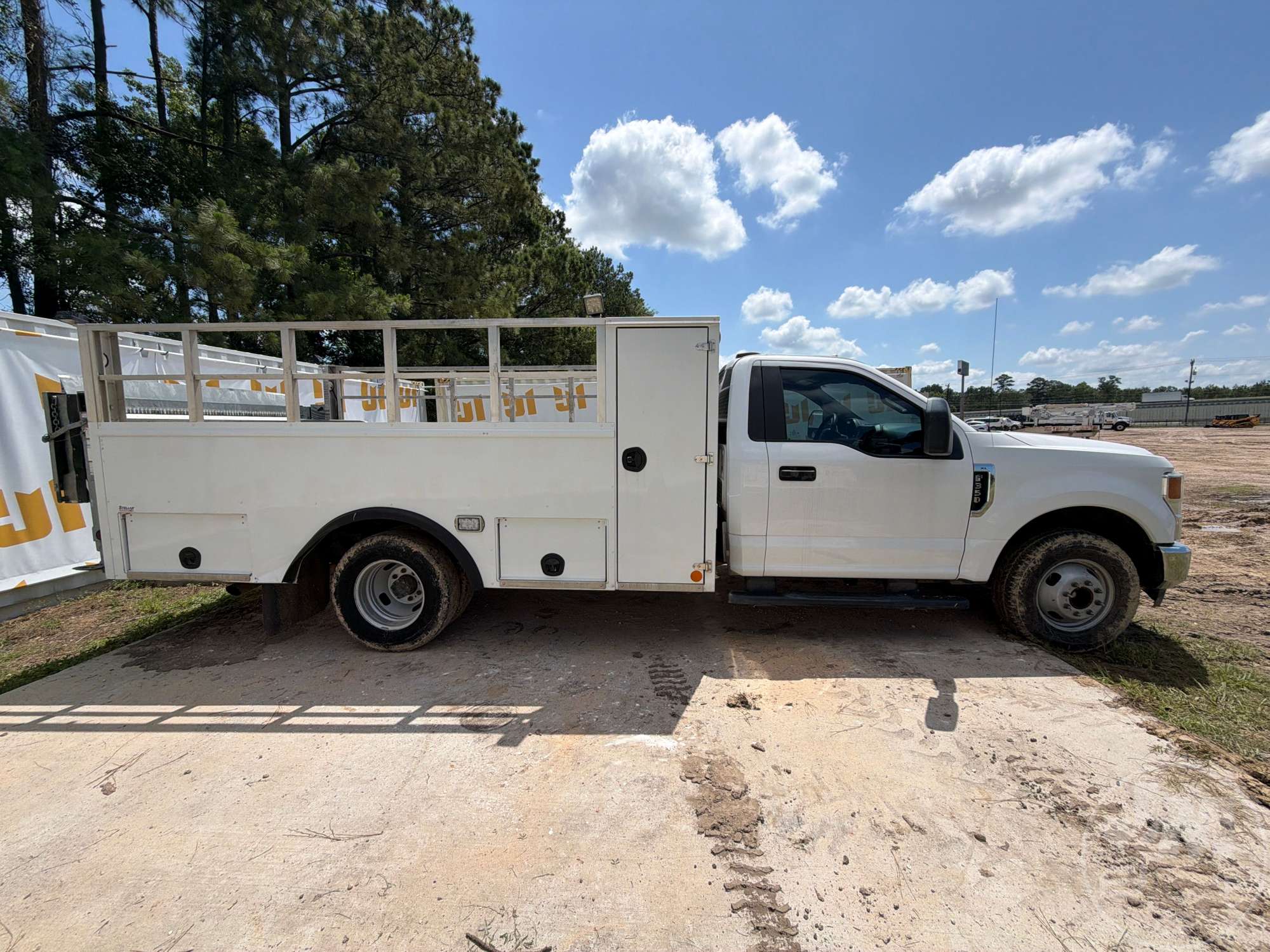 2021 Ford F-350XL SD