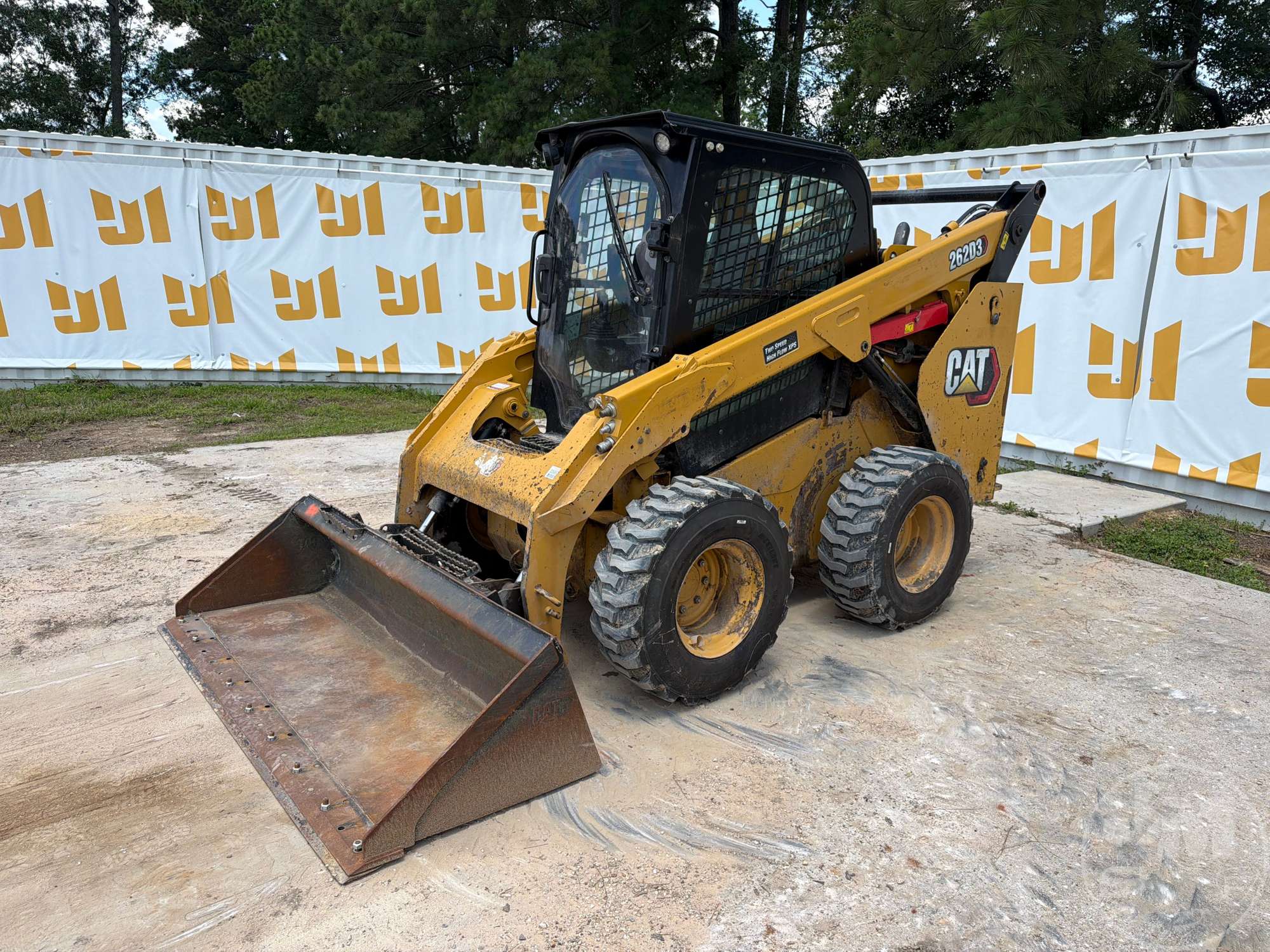 Photo of a 2022 Caterpillar 262D3