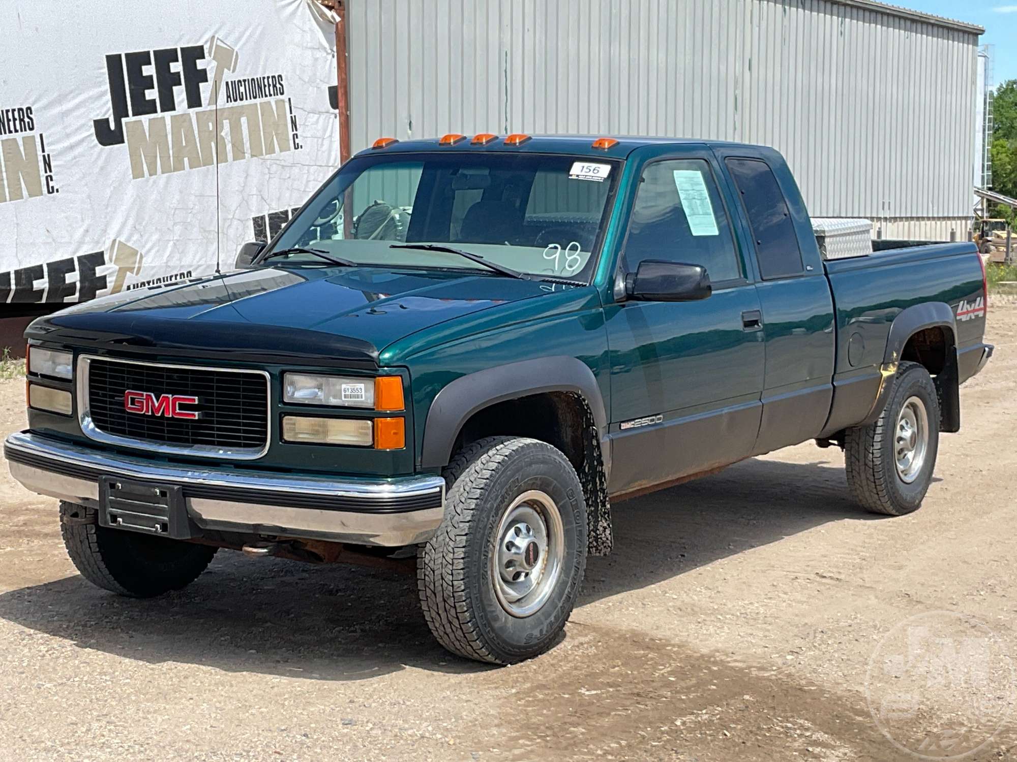Photo of a 1998 GMC SIERRA 2500
