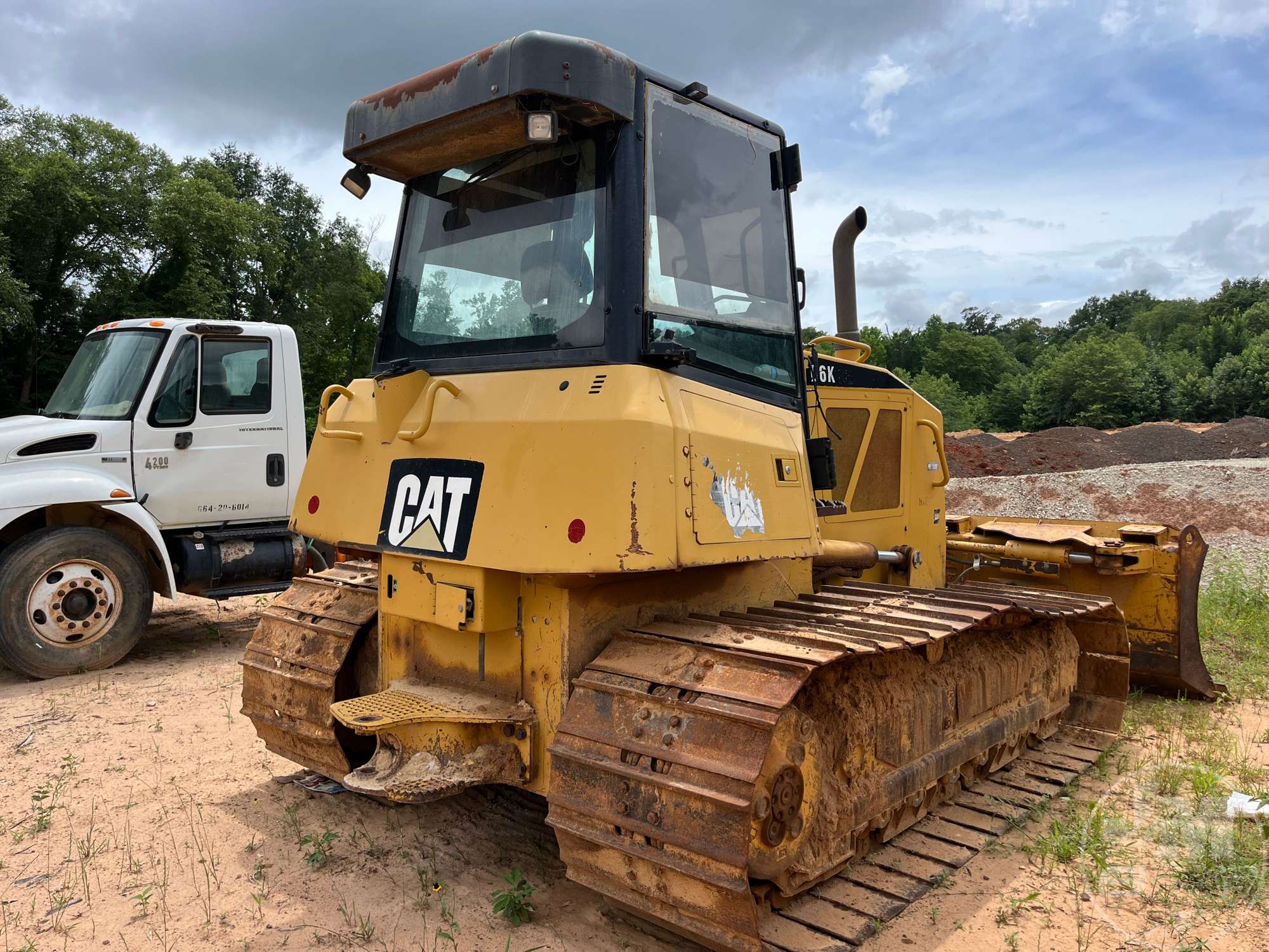 2011 Caterpillar D6K LGP