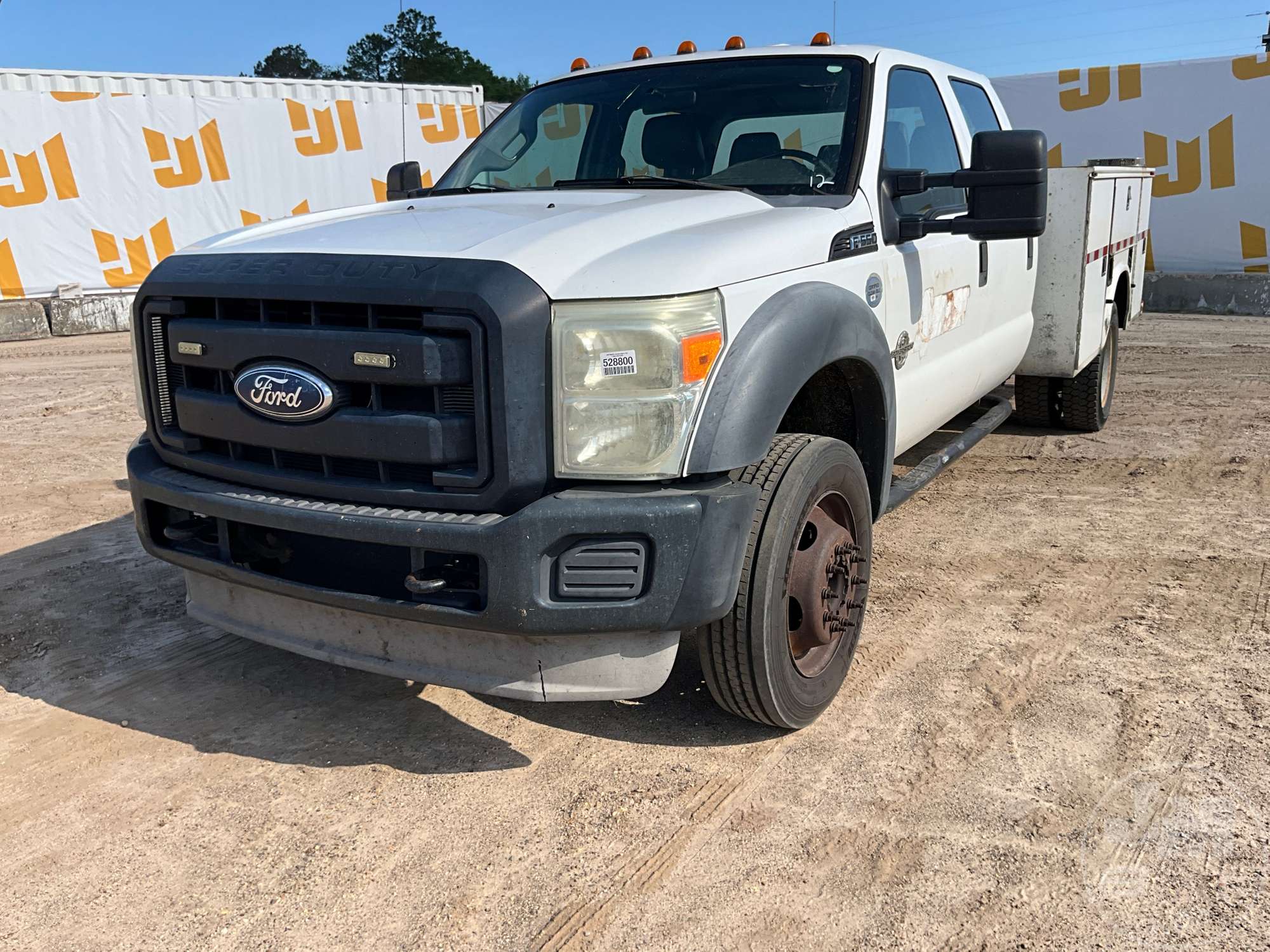 Photo of a 2012 Ford F-550