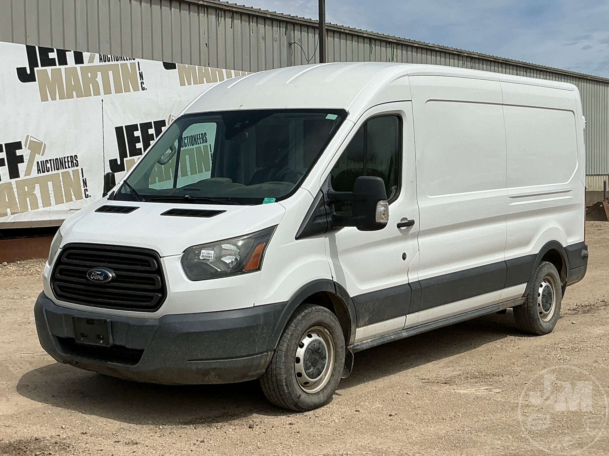 Photo of a 2015 Ford TRANSIT