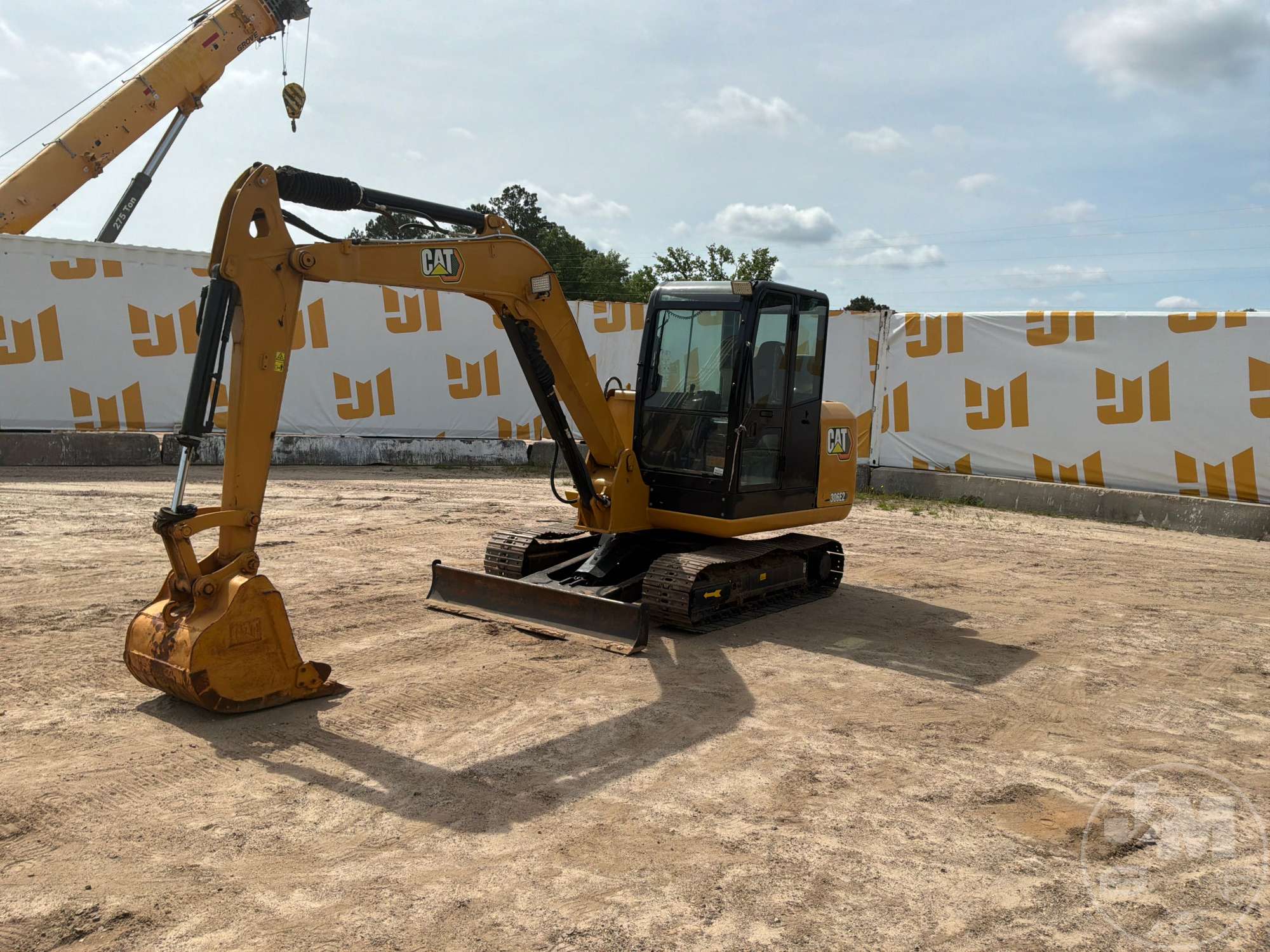 Photo of a  Caterpillar 30600