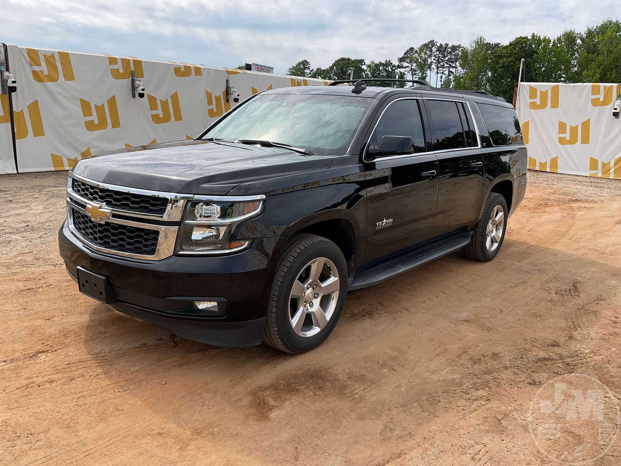 Photo of a 2020 Chevrolet SUBURBAN LT TEXAS EDITION