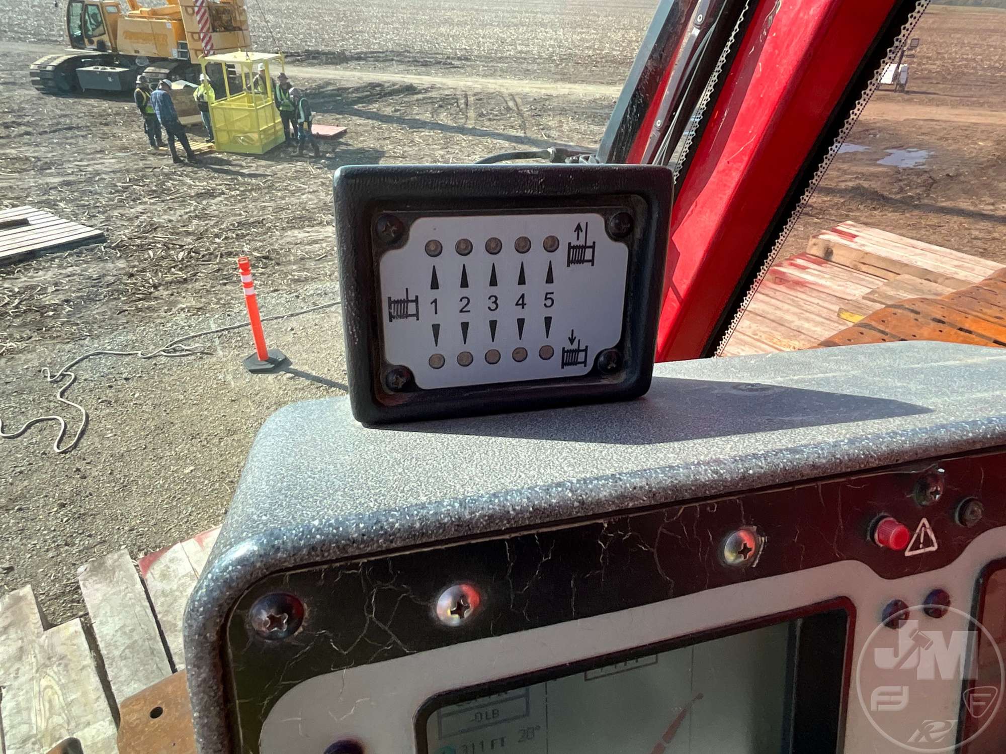 2013 Manitowoc 16000