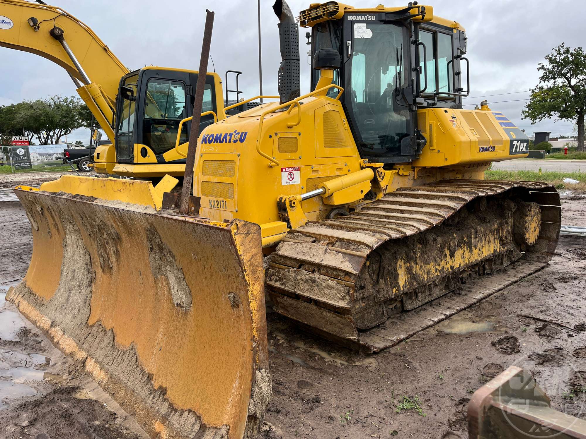 2022 Komatsu D71PX-24 LGP