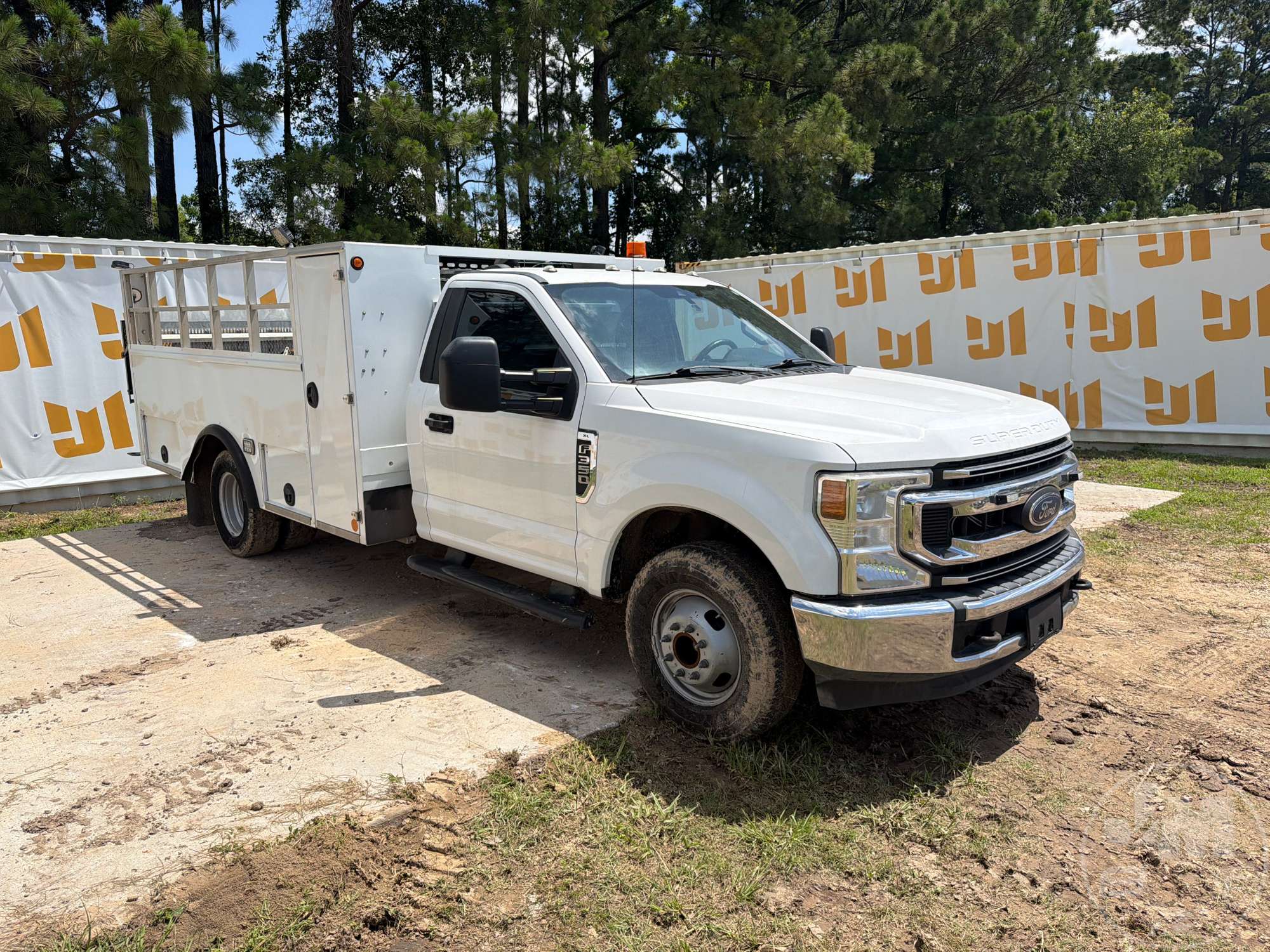 2021 Ford F-350XL SD