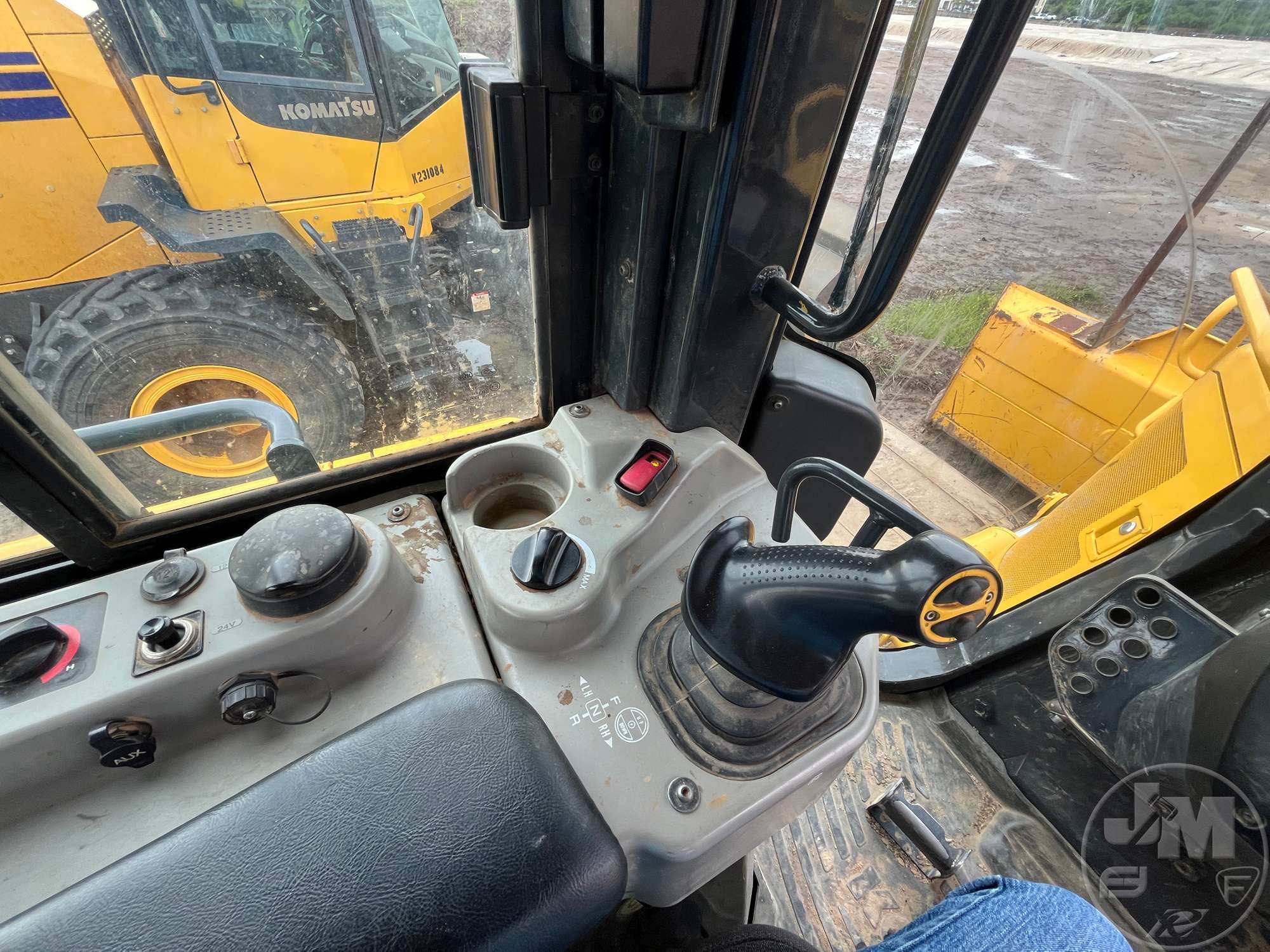 2022 Komatsu D71PX-24 LGP