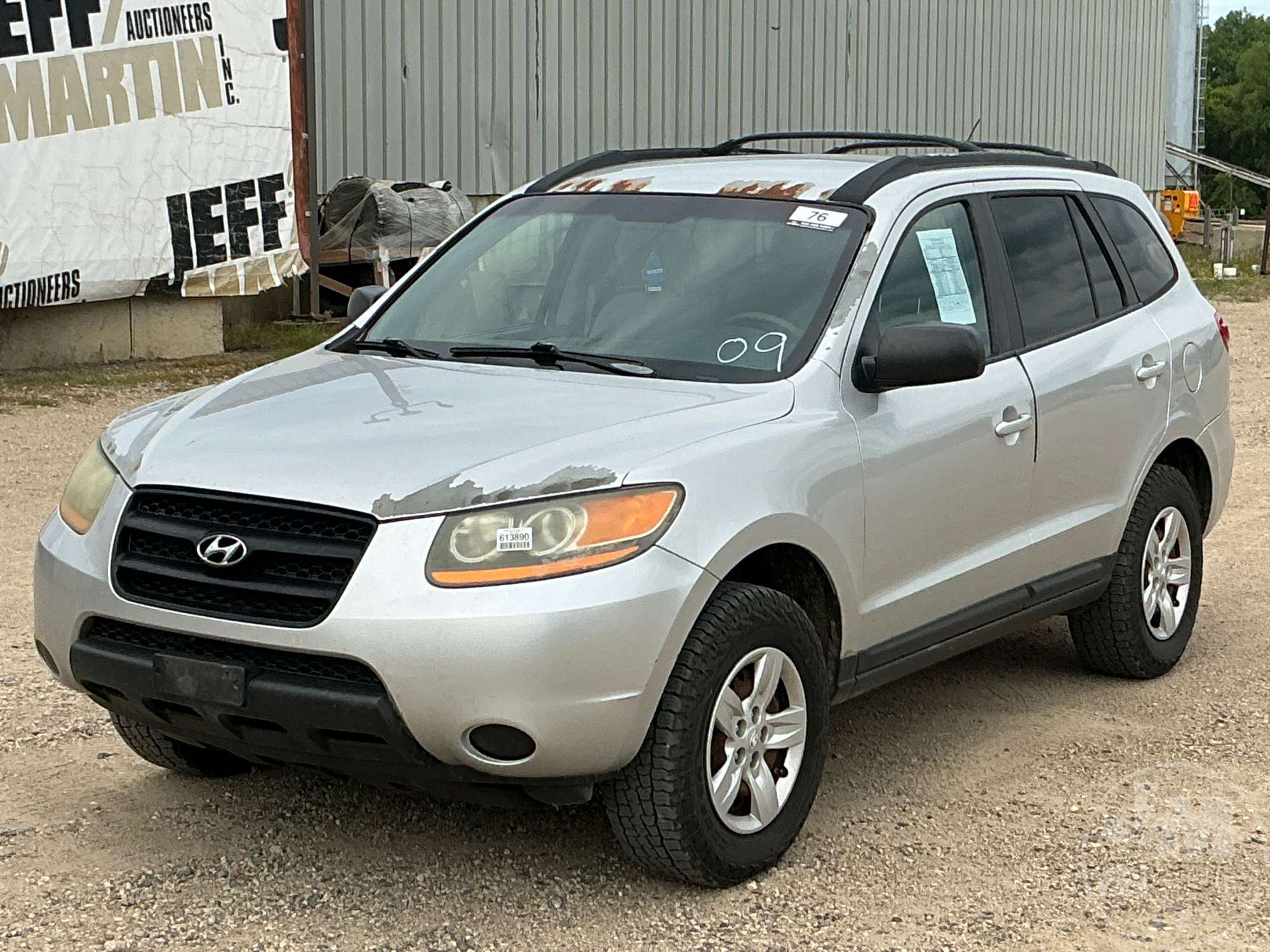 Photo of a 2009 Hyundai SANTA FE