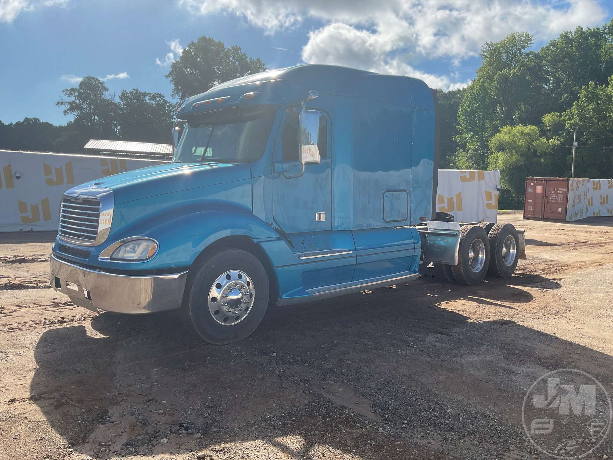 Photo of a 2016 Freightliner Columbia