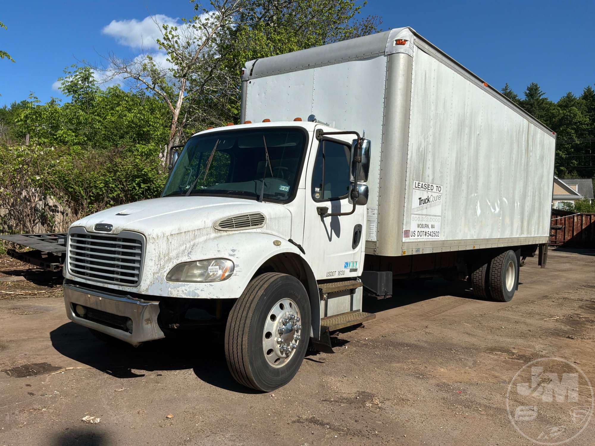 Photo of a 2006 Freightliner M2