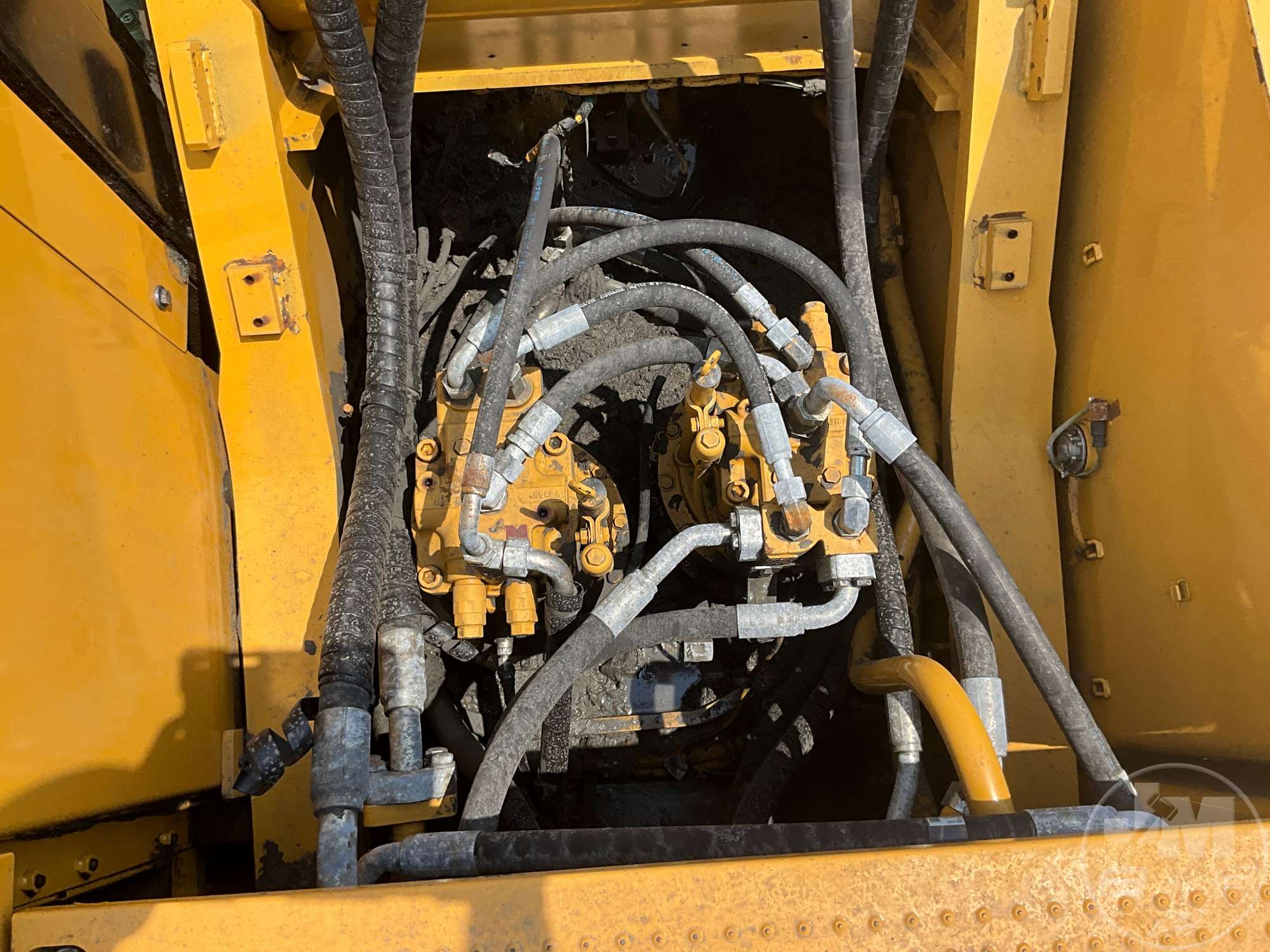 2019 Caterpillar 352F