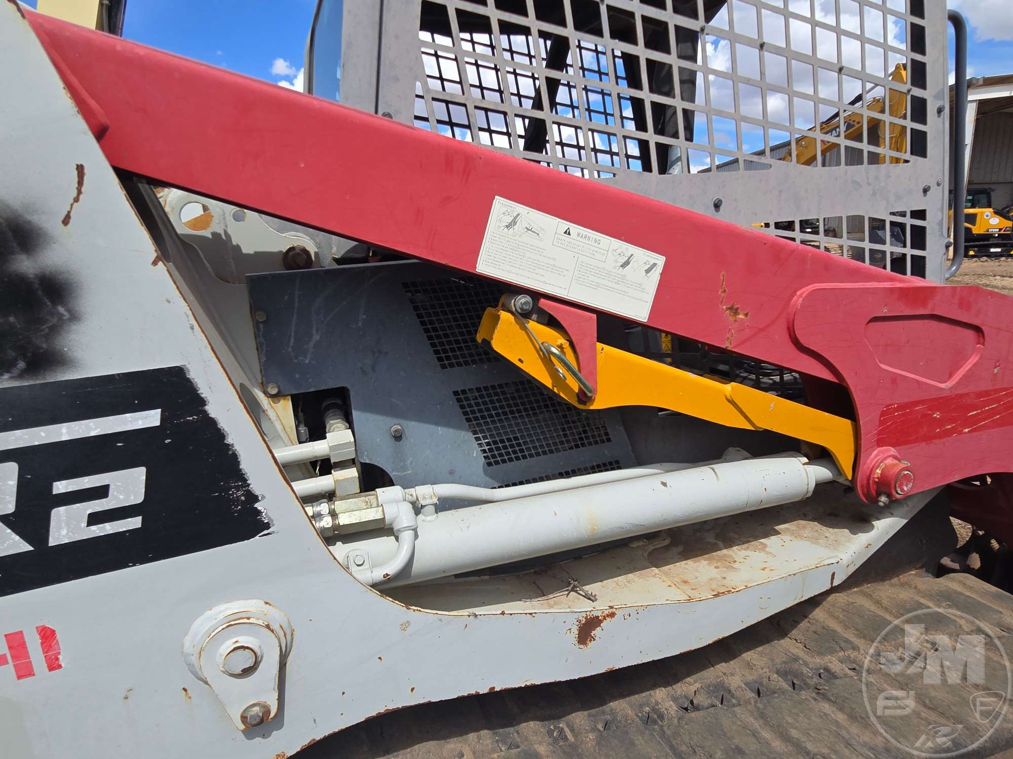 2016 Takeuchi TL12R2
