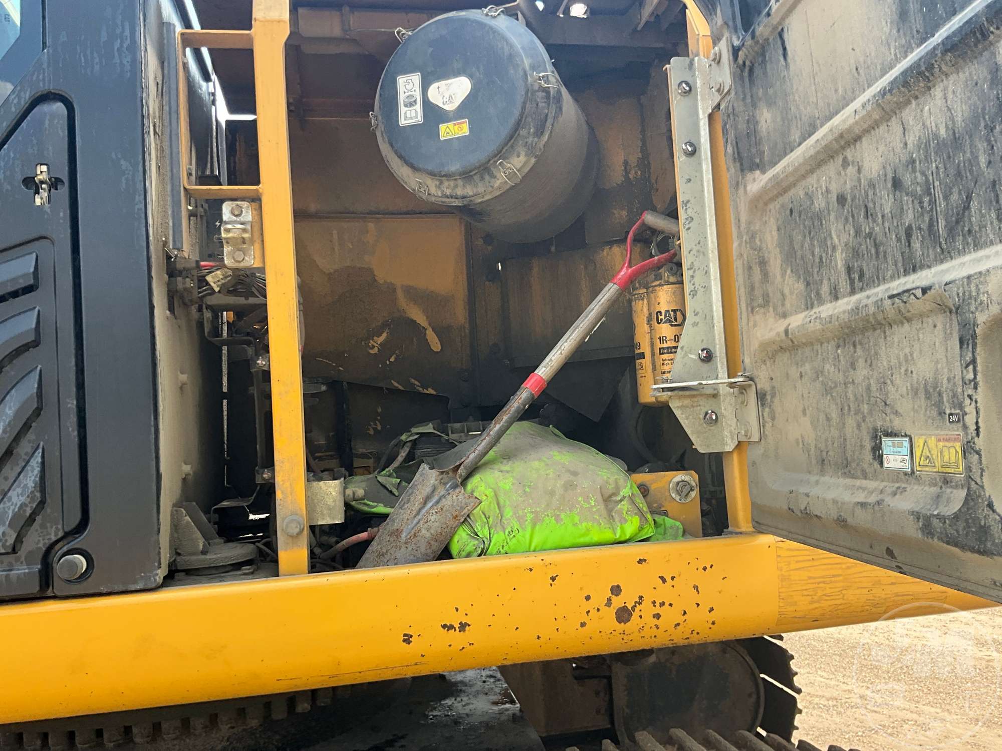 2019 Caterpillar 352F