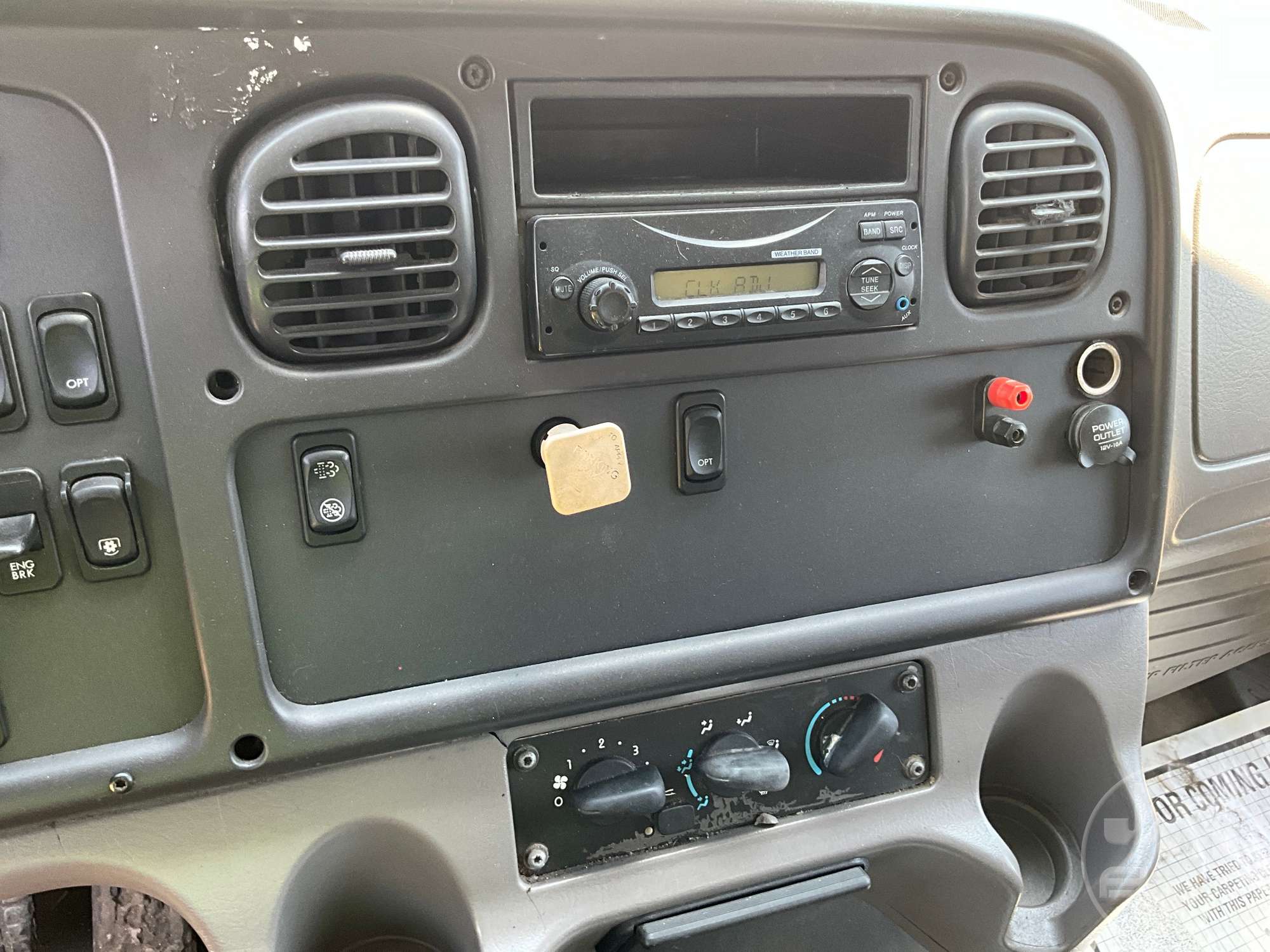 2013 Freightliner M2 112