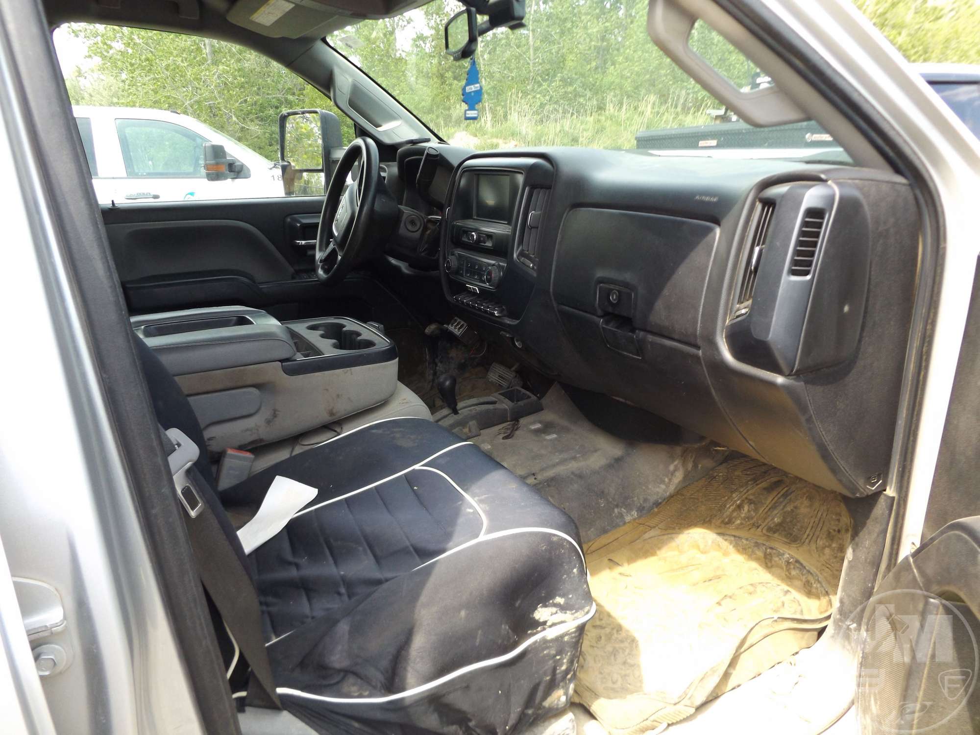Photo of a 2019 GMC SIERRA HD