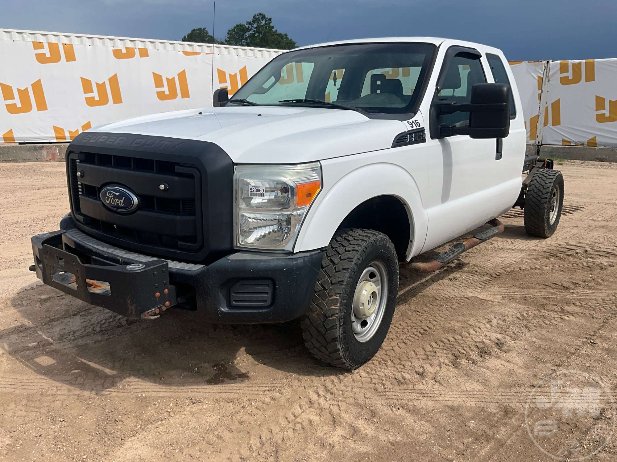 Photo of 2016 Ford F-250XL SD EXT CAB 4X4