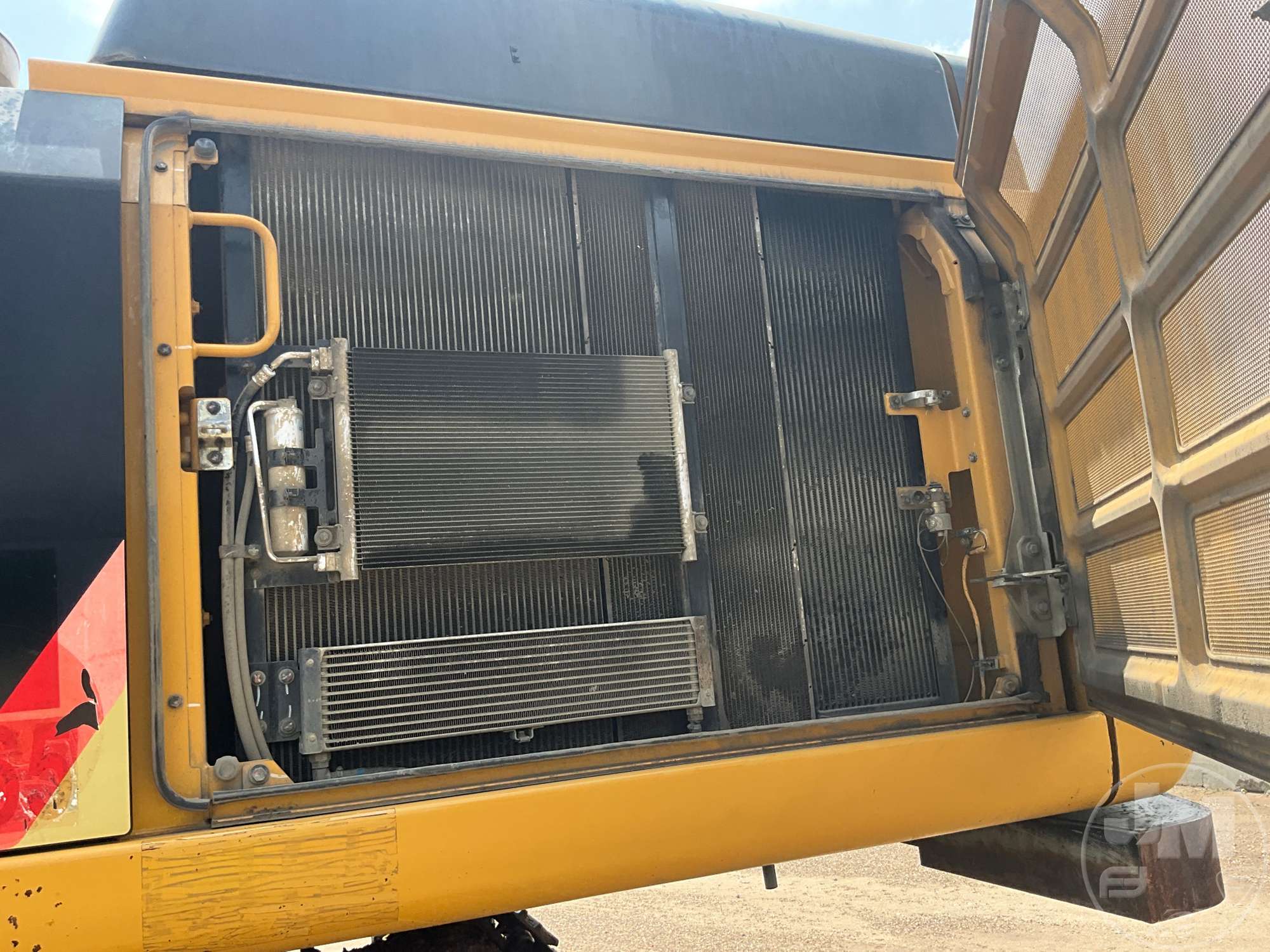 2019 Caterpillar 352F