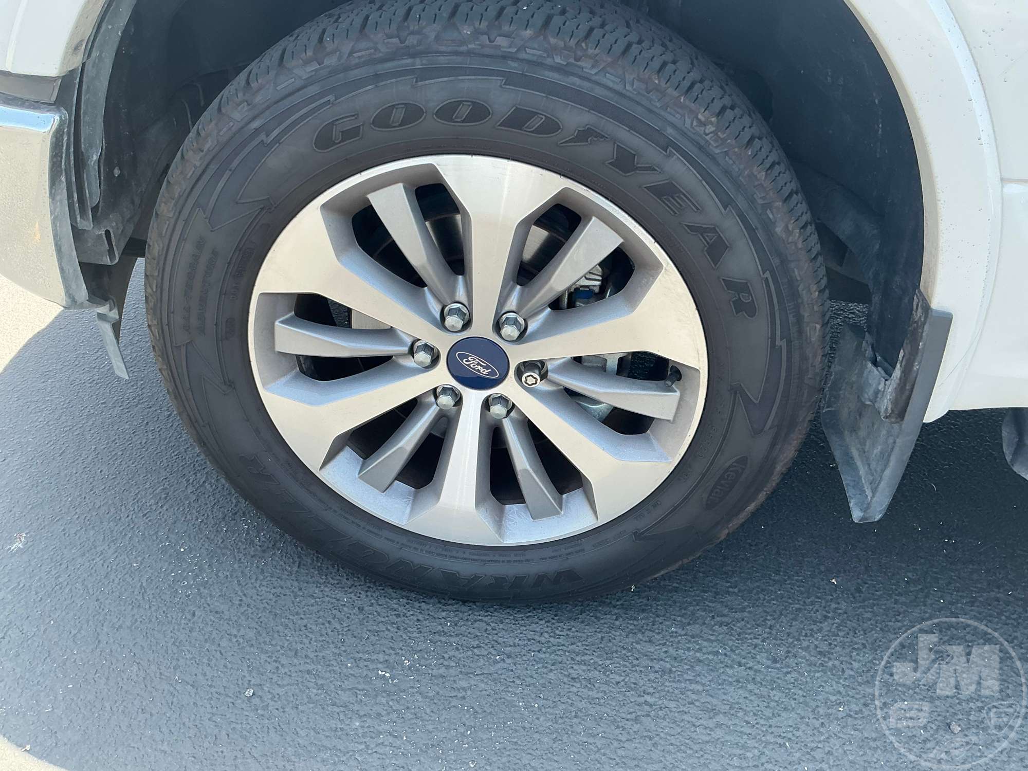 Photo of a 2017 Ford F-150 Lariat