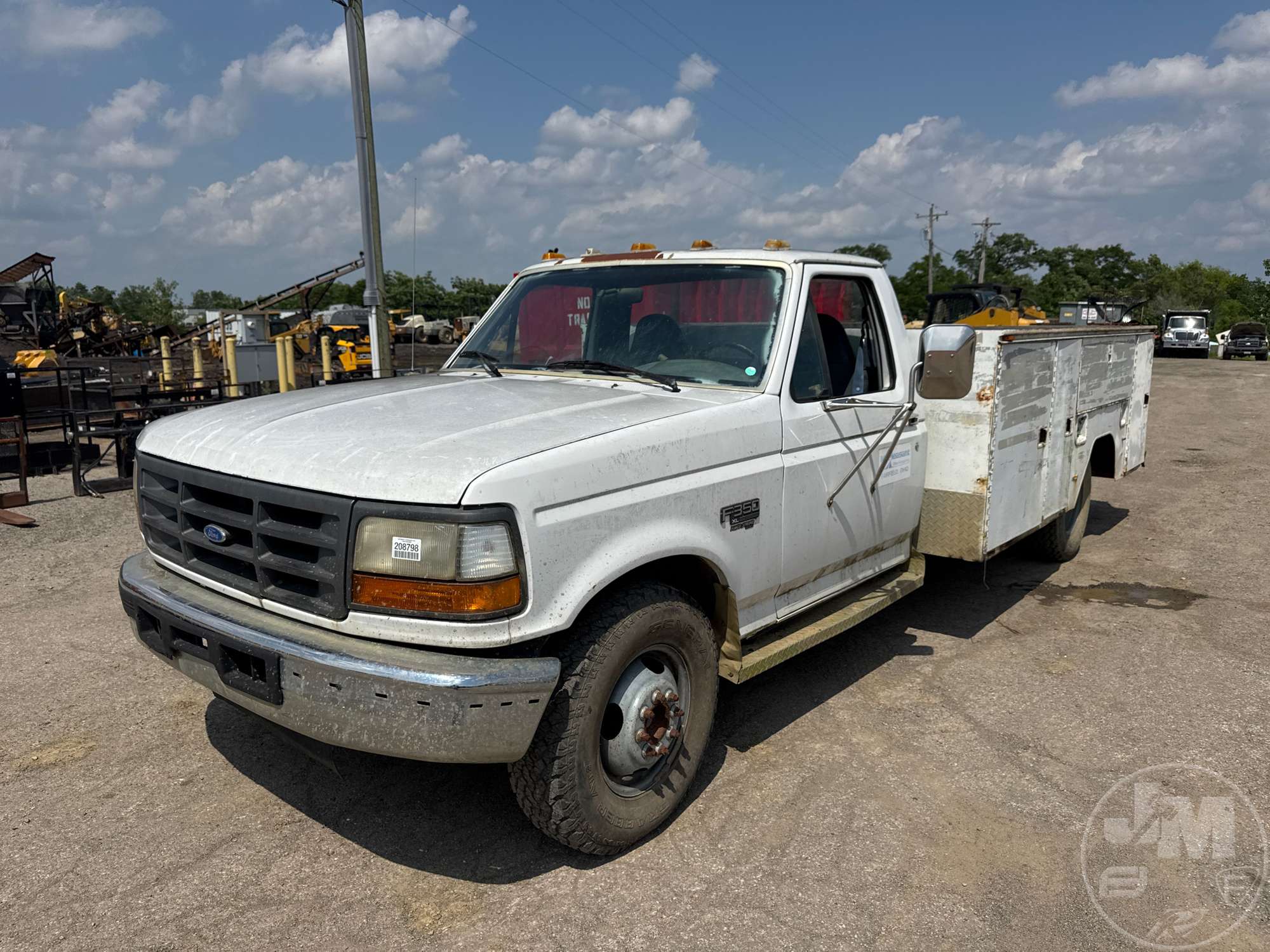 Photo of a 1996 Ford F350 XL