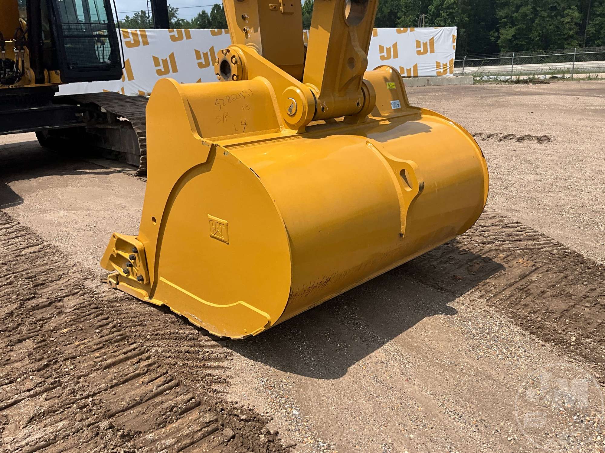 2019 Caterpillar 352F