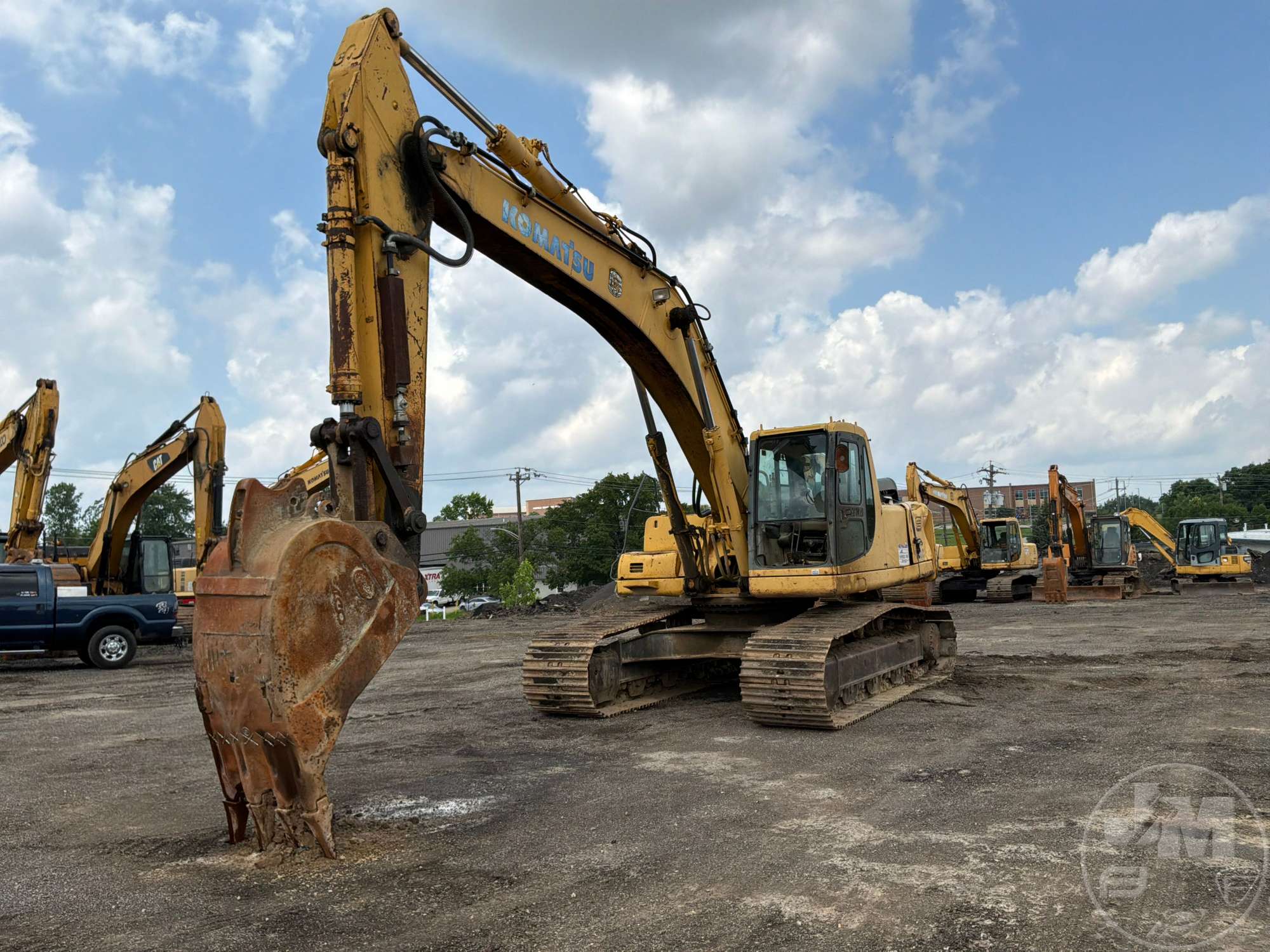 Photo of a 1999 Komatsu PC300LC-6